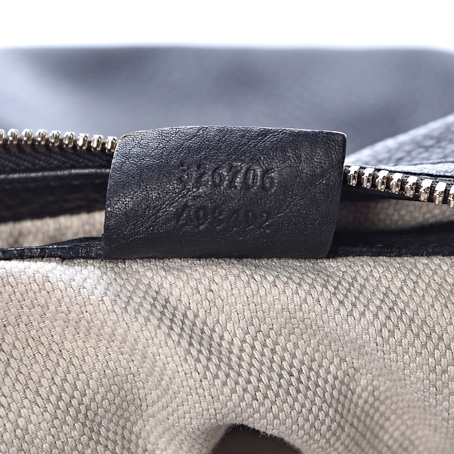 Pebbled Calfskin Medium Soho Chain Hobo Black