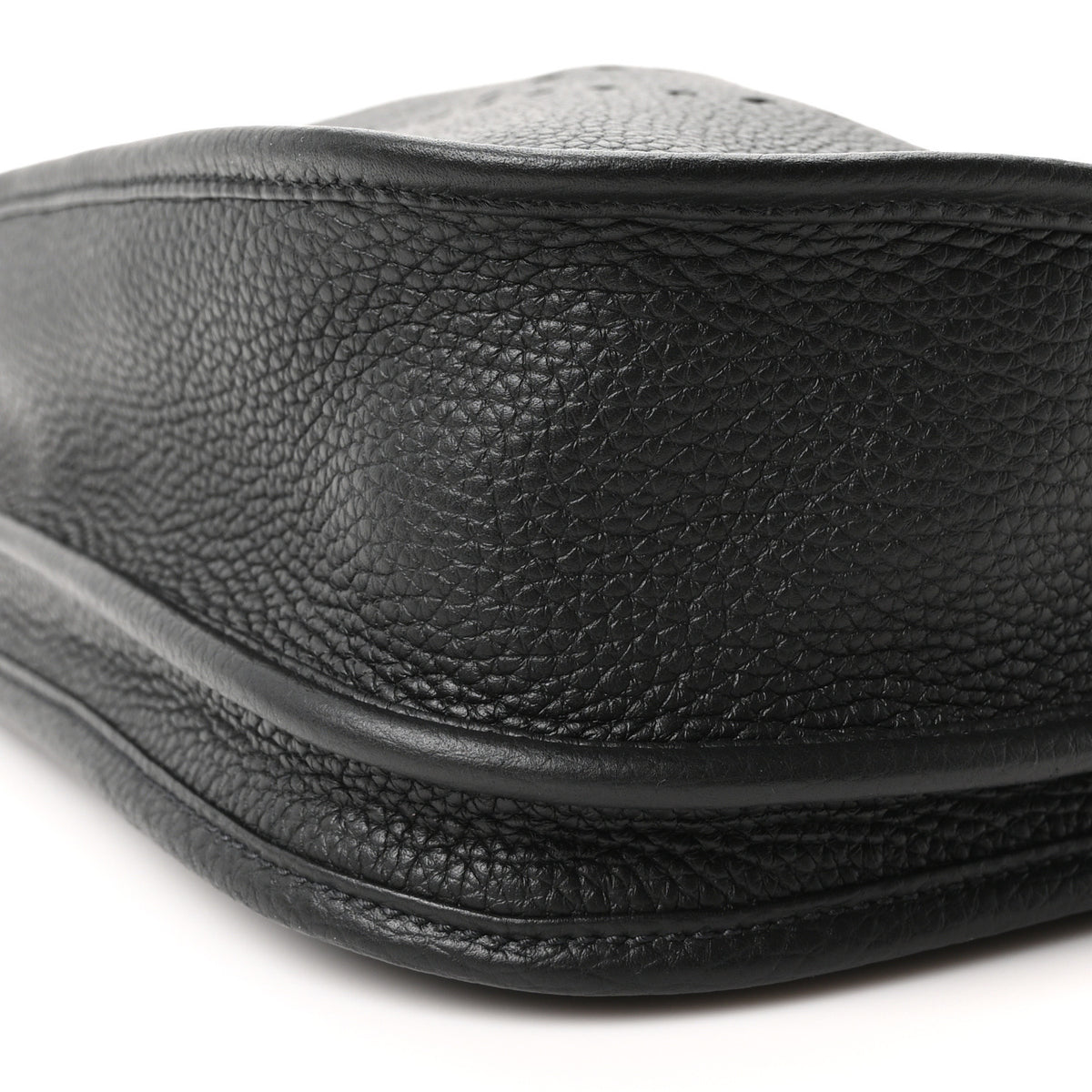Taurillon Clemence Evelyne III Black
