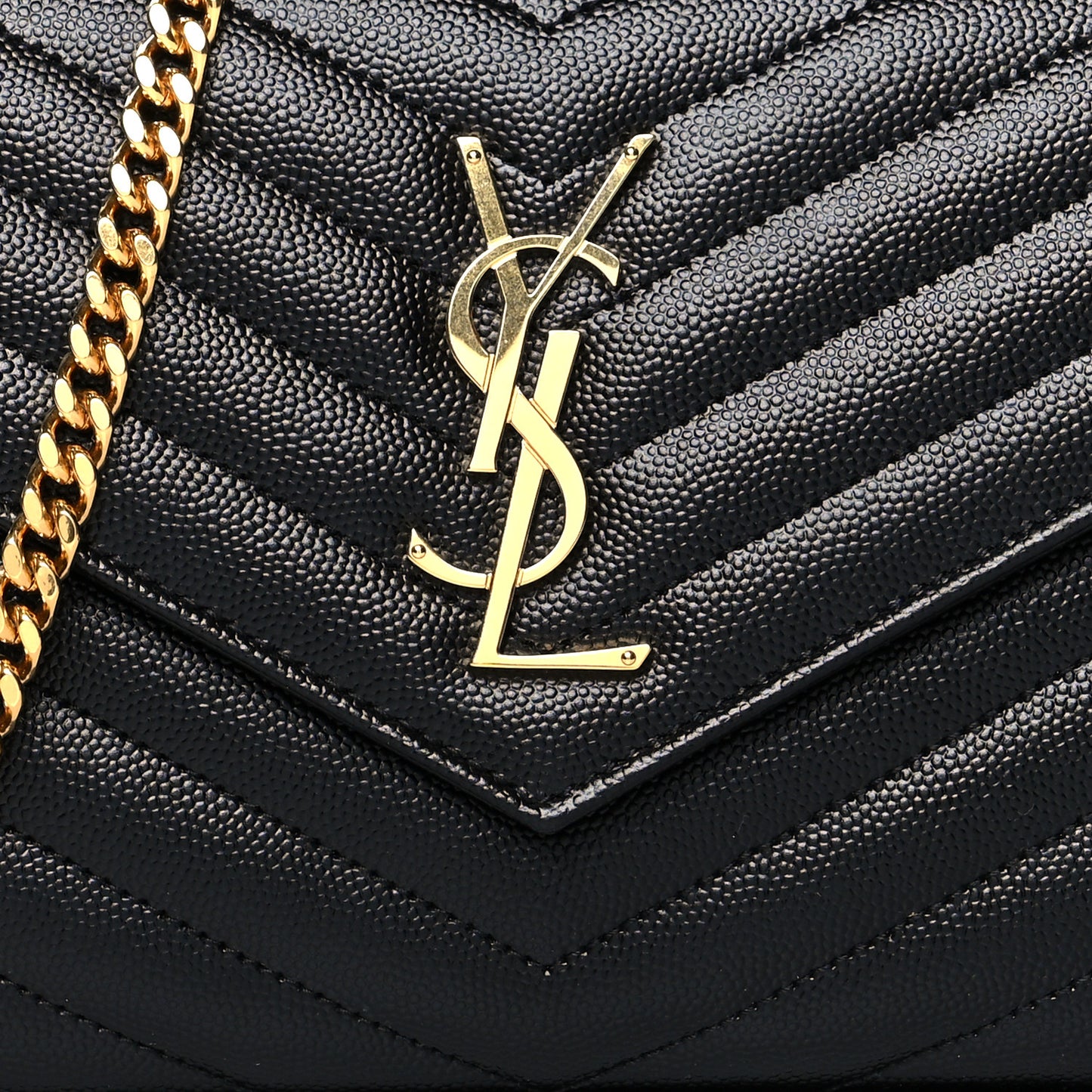 Grain De Poudre Matelasse Chevron Monogram Chain Wallet Black