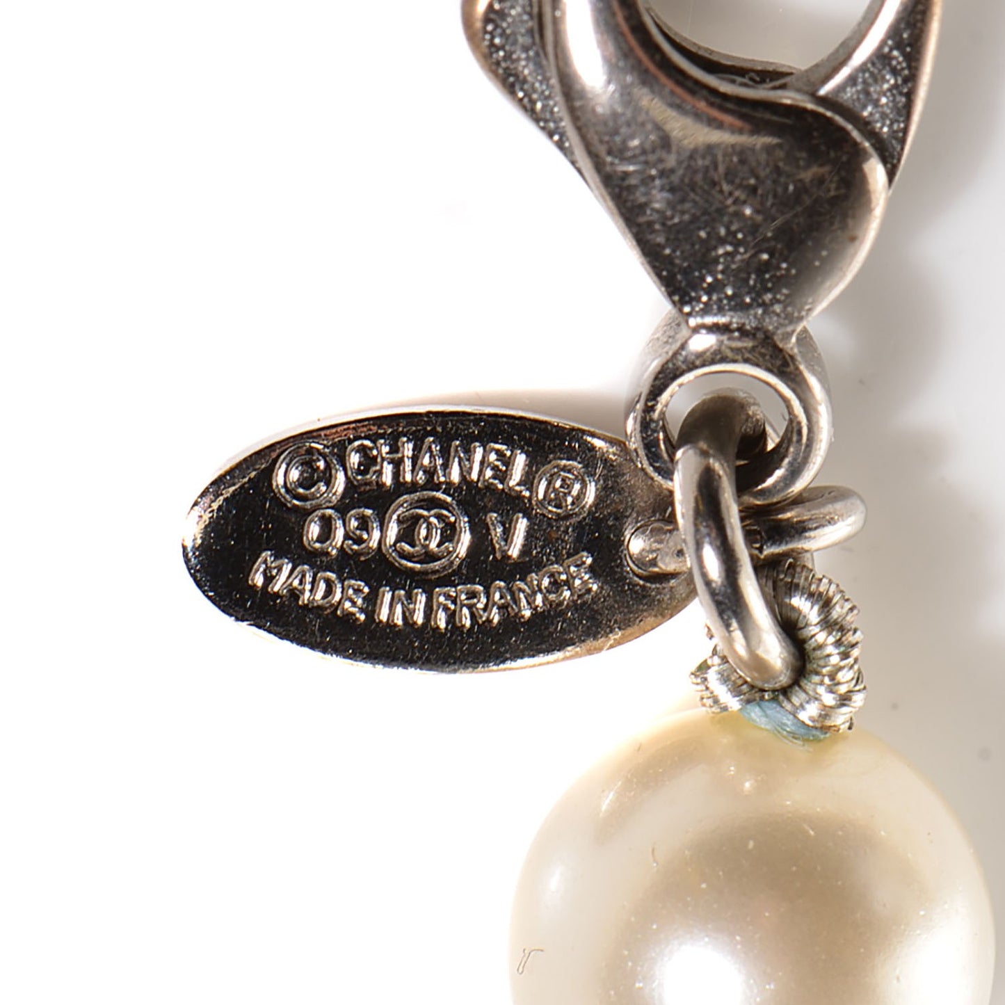 Graduated Pearl CC Long Necklace Silver