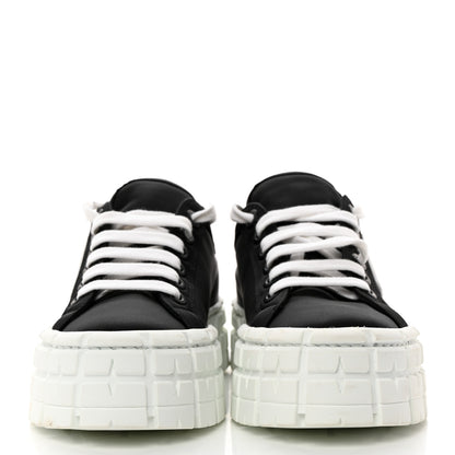 Prada Re-Nylon Gabardine Triangle Logo Double Wheel 50mm Sneakers 37.5 Black 2 of 9