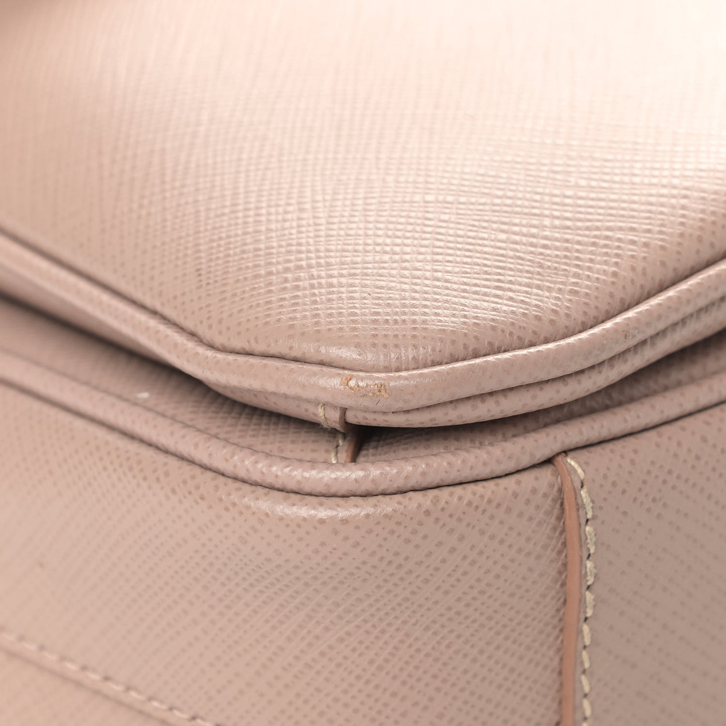 Saffiano Lux Small Sound Top Handle Cammeo