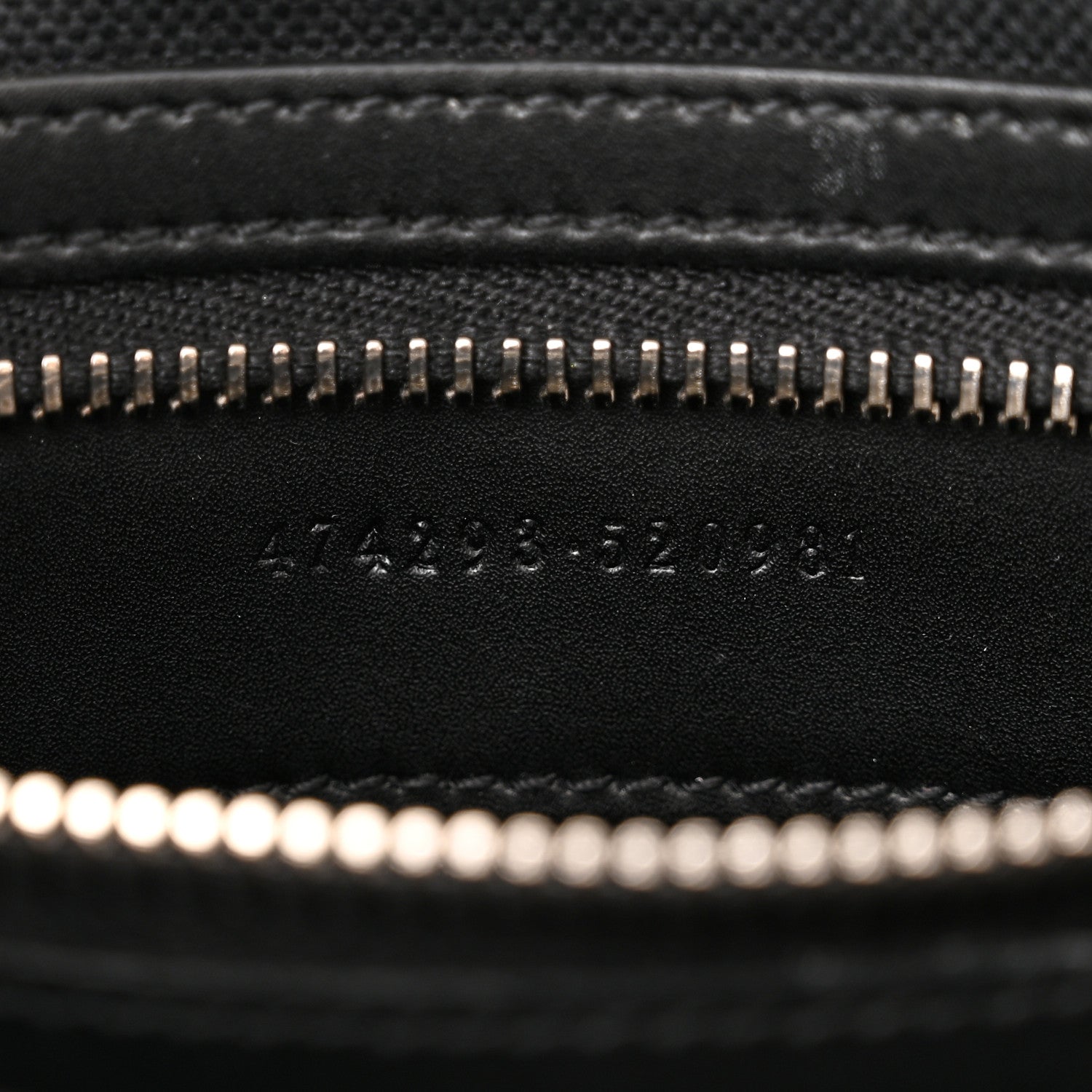 Gucci Soft GG Supreme Monogram Web Belt Bag Black Grey 7 of 10