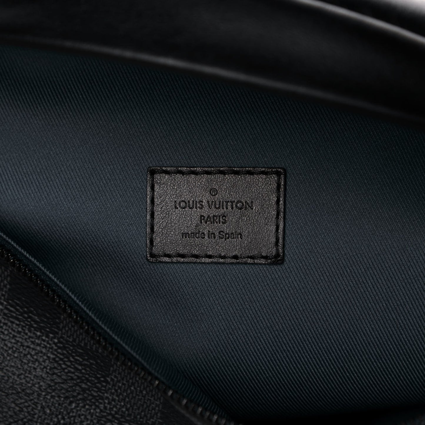 Damier Graphite Discovery Bumbag