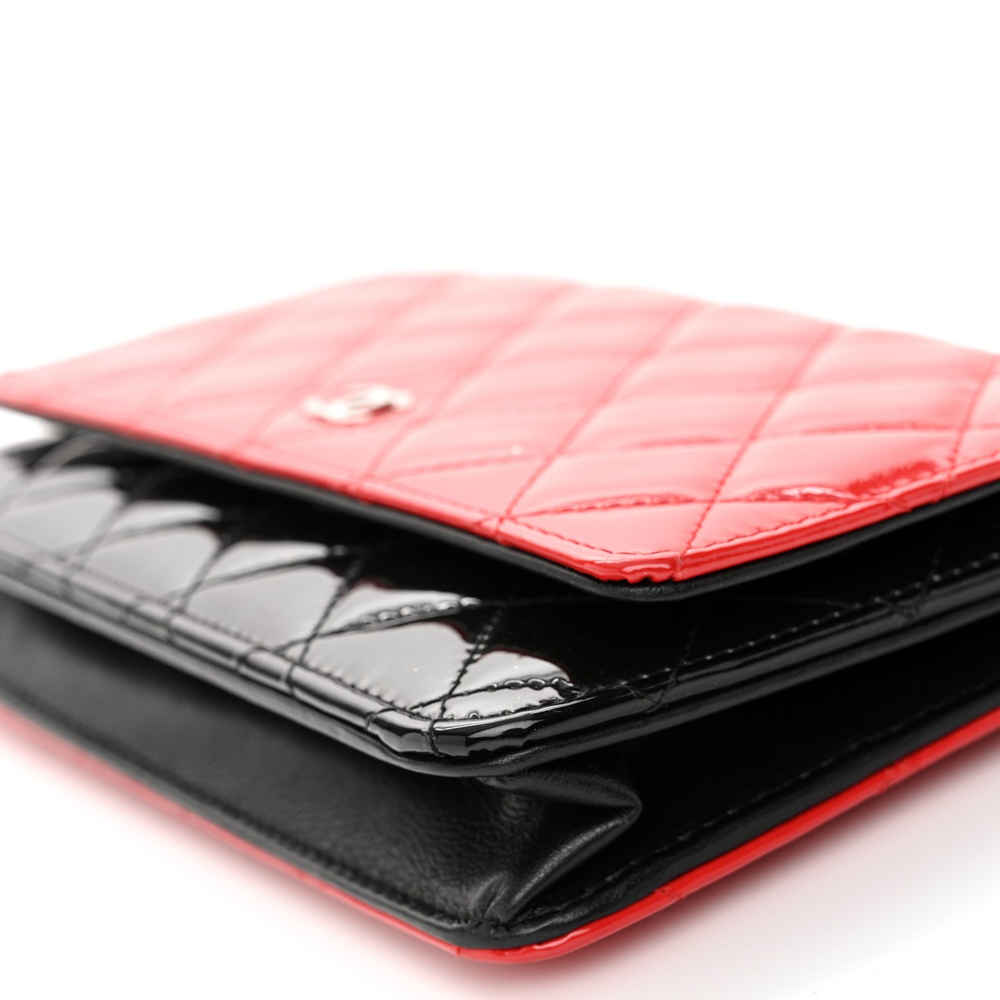 Patent Quilted Bi-Color Wallet On Chain WOC Red Black