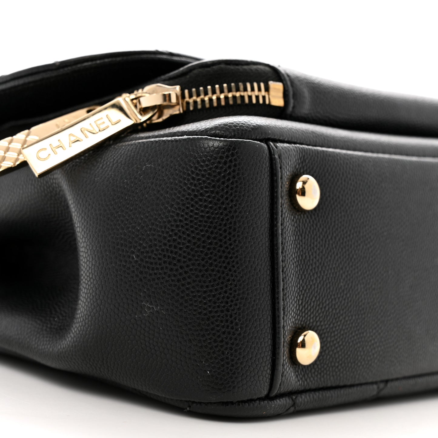 Caviar Quilted Medium Business Affinity Flap Black