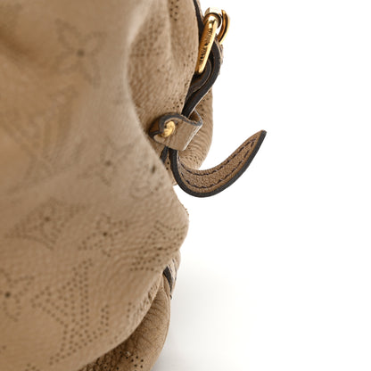 Louis Vuitton Mahina L Biscuit 14 of 18