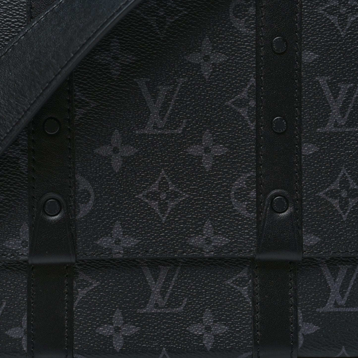 Monogram Eclipse Trunk Messenger