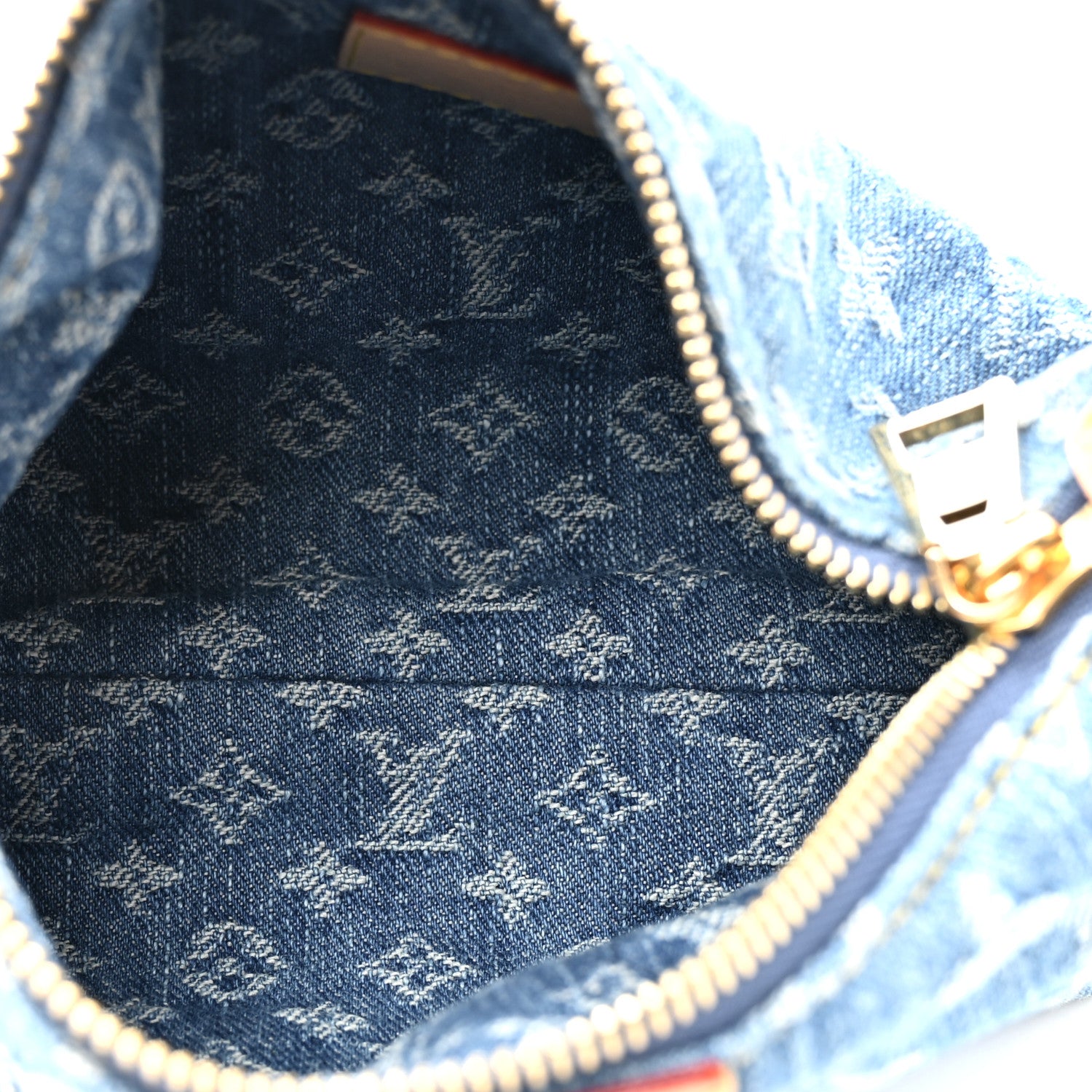 Louis Vuitton Monogram Denim Hills Pochette Blue 5 of 10