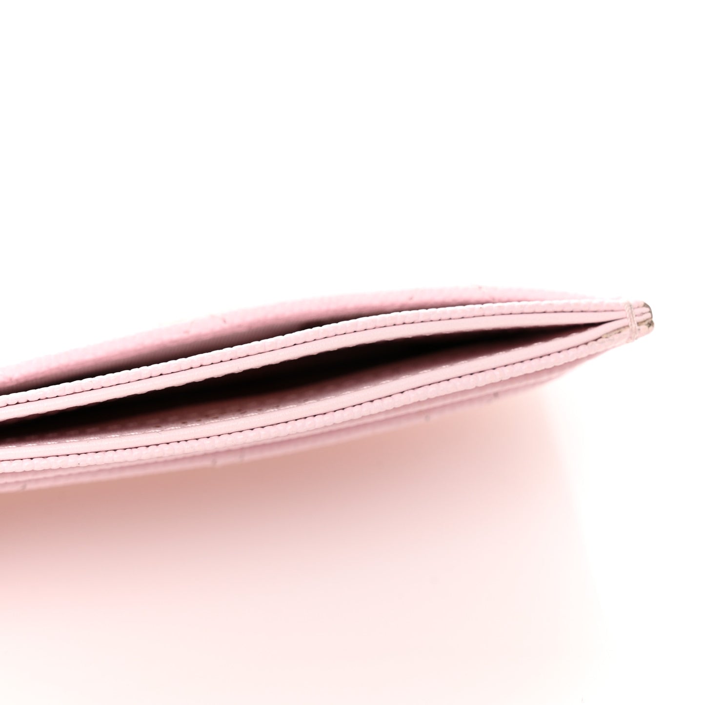 Caviar Quilted Card Holder Light Pink