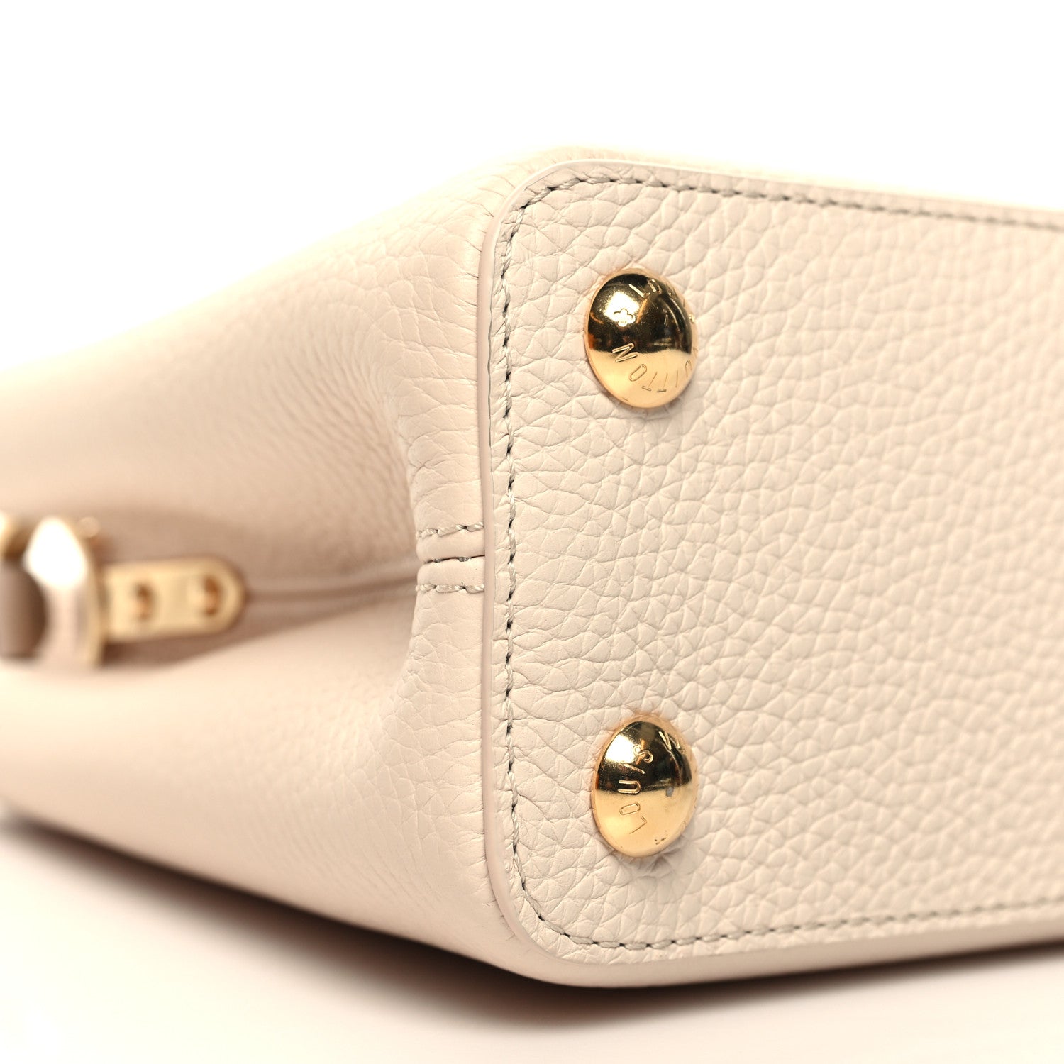 Louis Vuitton Taurillon Capucines BB Snow 9 of 11