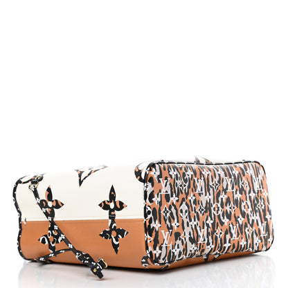 Louis Vuitton Monogram Giant Jungle Neverfull MM Ivory 4 of 12