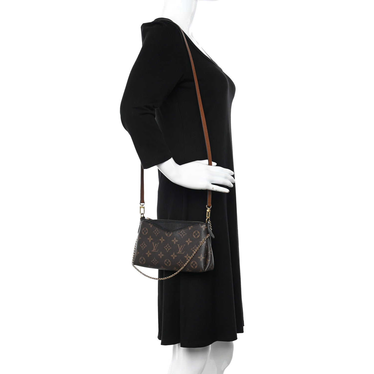 Louis Vuitton Monogram Pallas Clutch Black 2 of 12