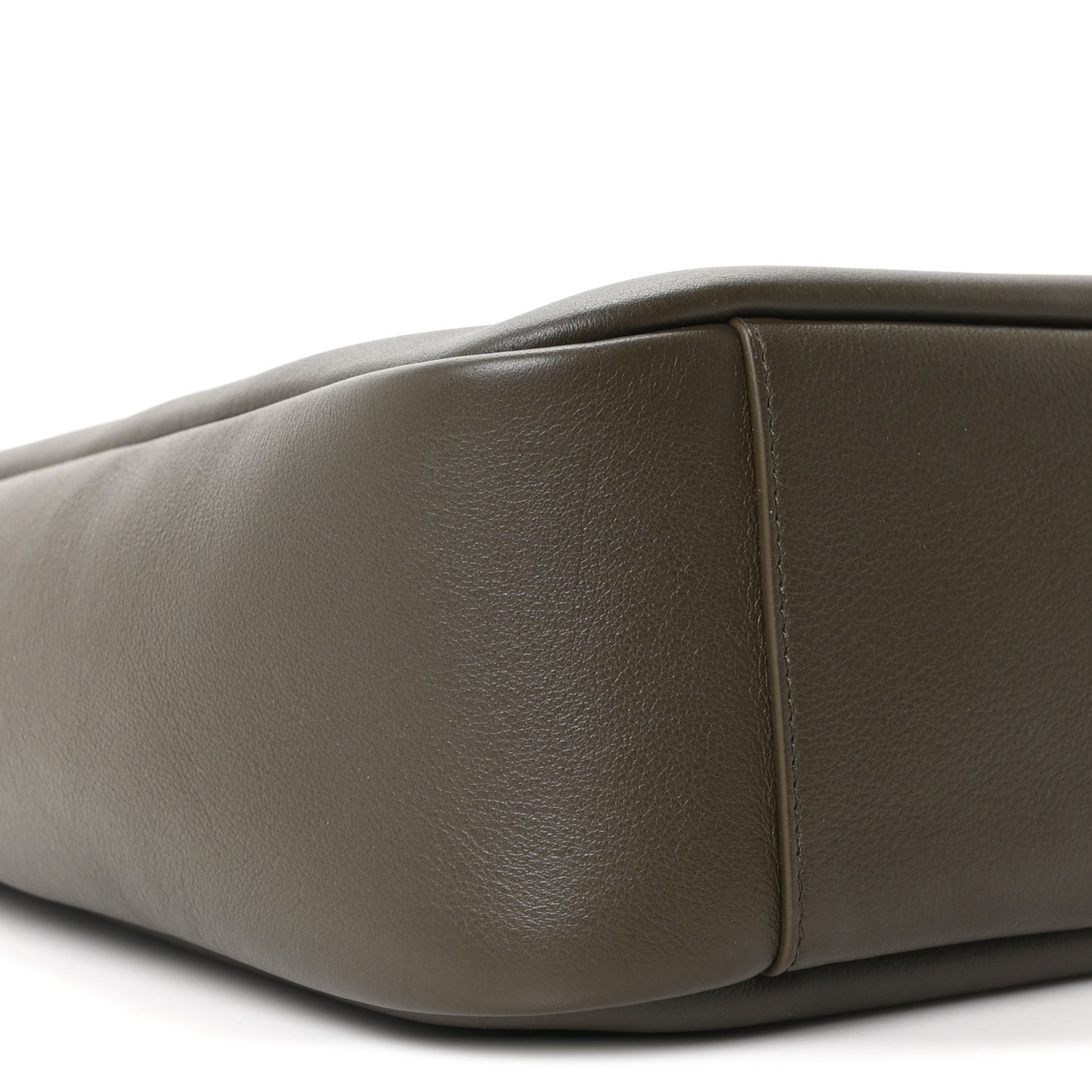 Smooth Calfskin Small Le 5 A 7 Soft Hobo Light Musk