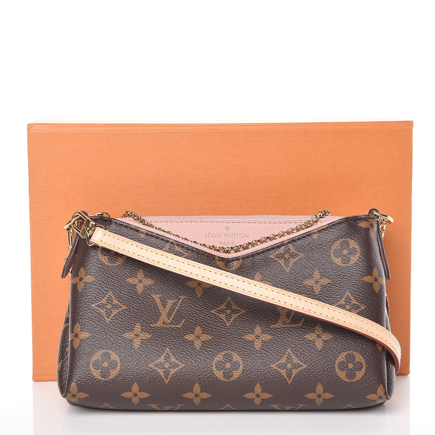 Monogram Pallas Clutch Rose Poudre