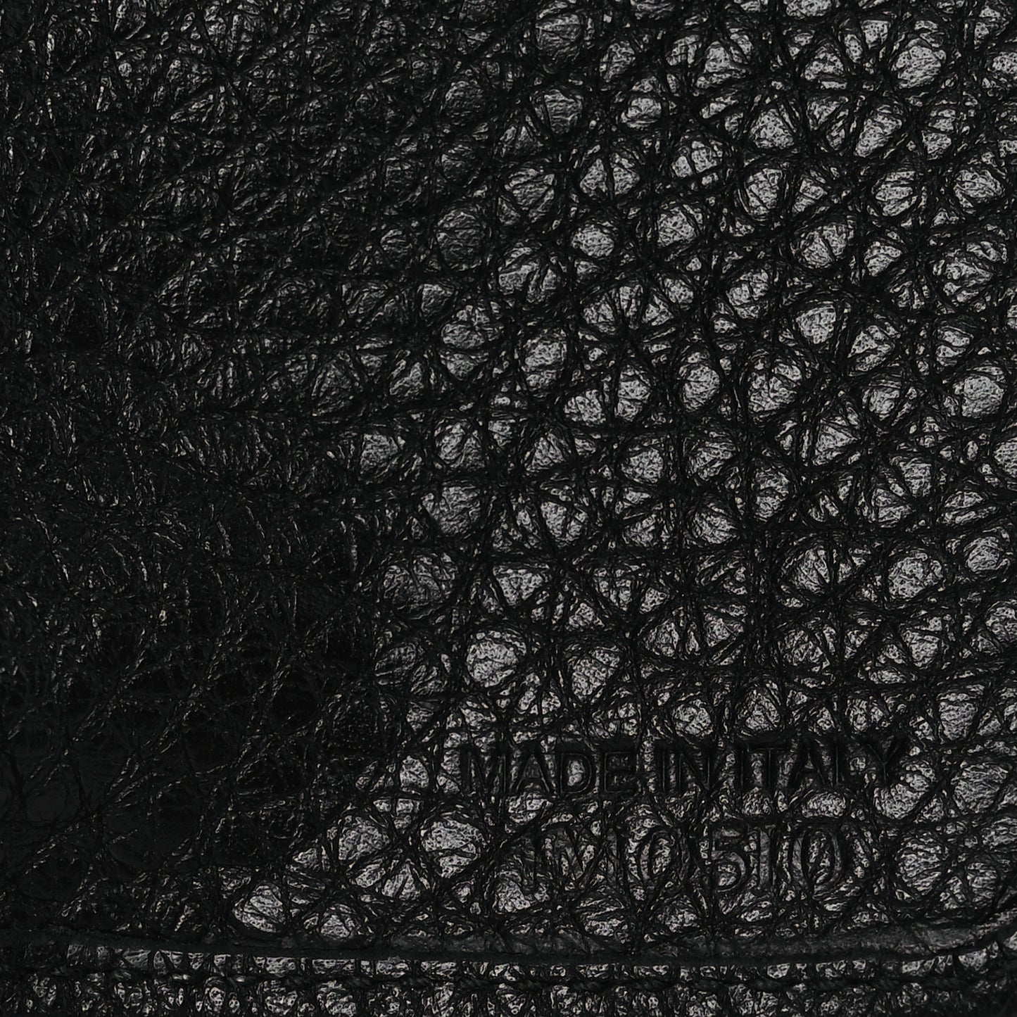 Vitello Daino Push Lock Flap Wallet Black