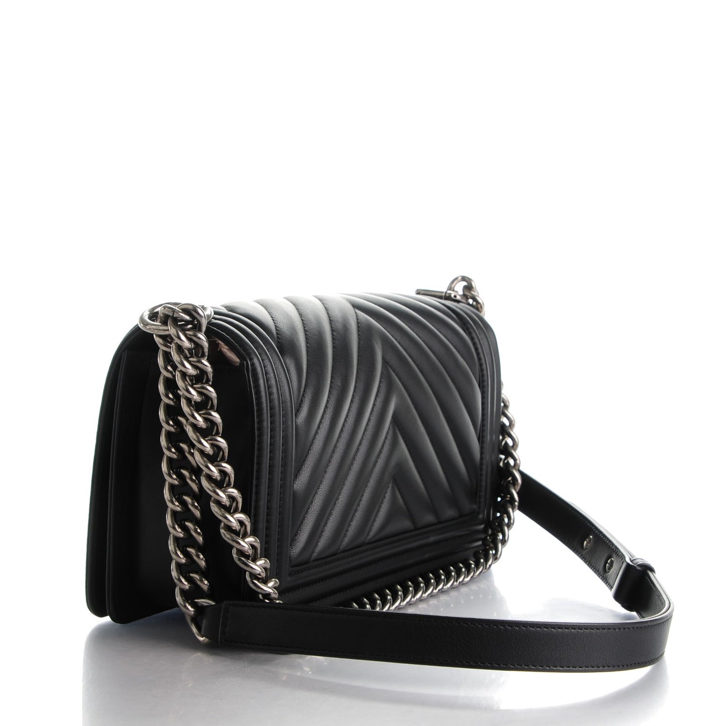Calfskin Chevron Quilted Medium Boy Flap Black