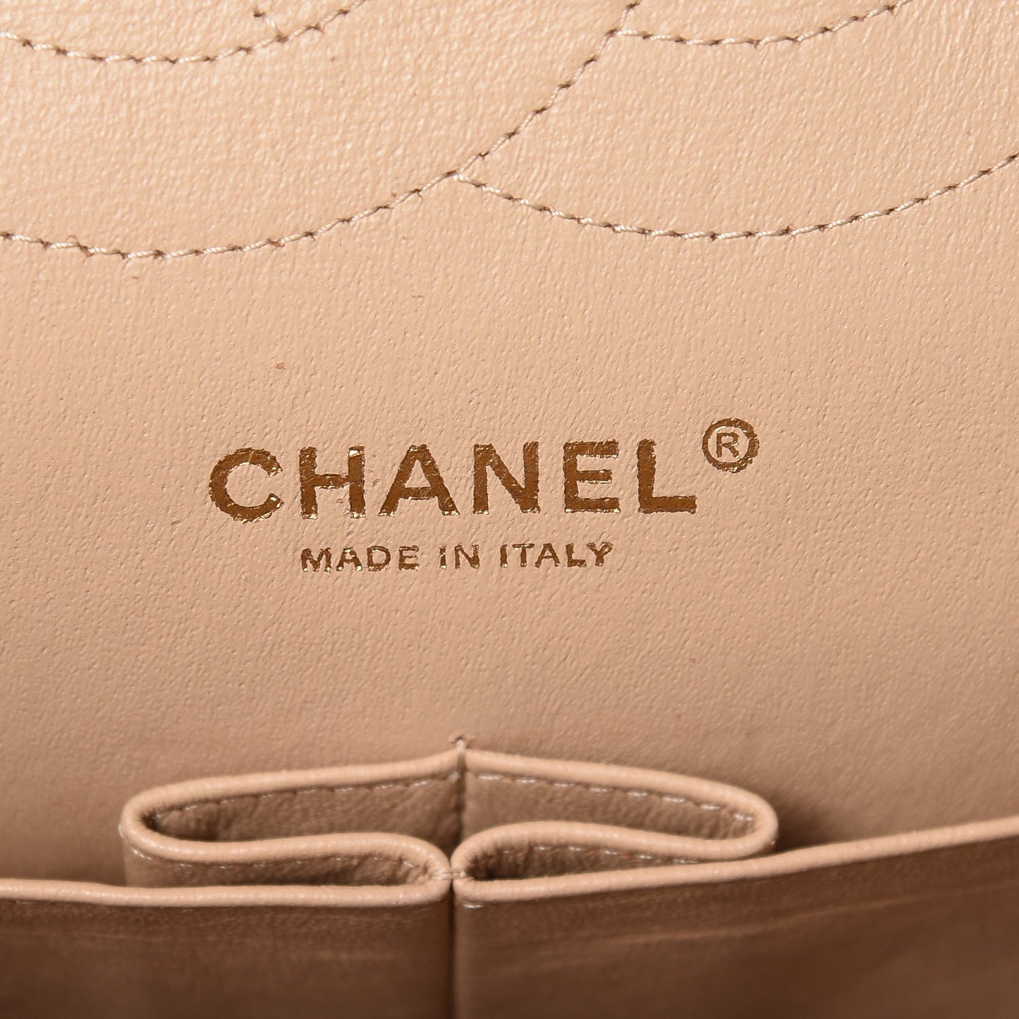 Caviar Quilted Jumbo Double Flap Beige Clair