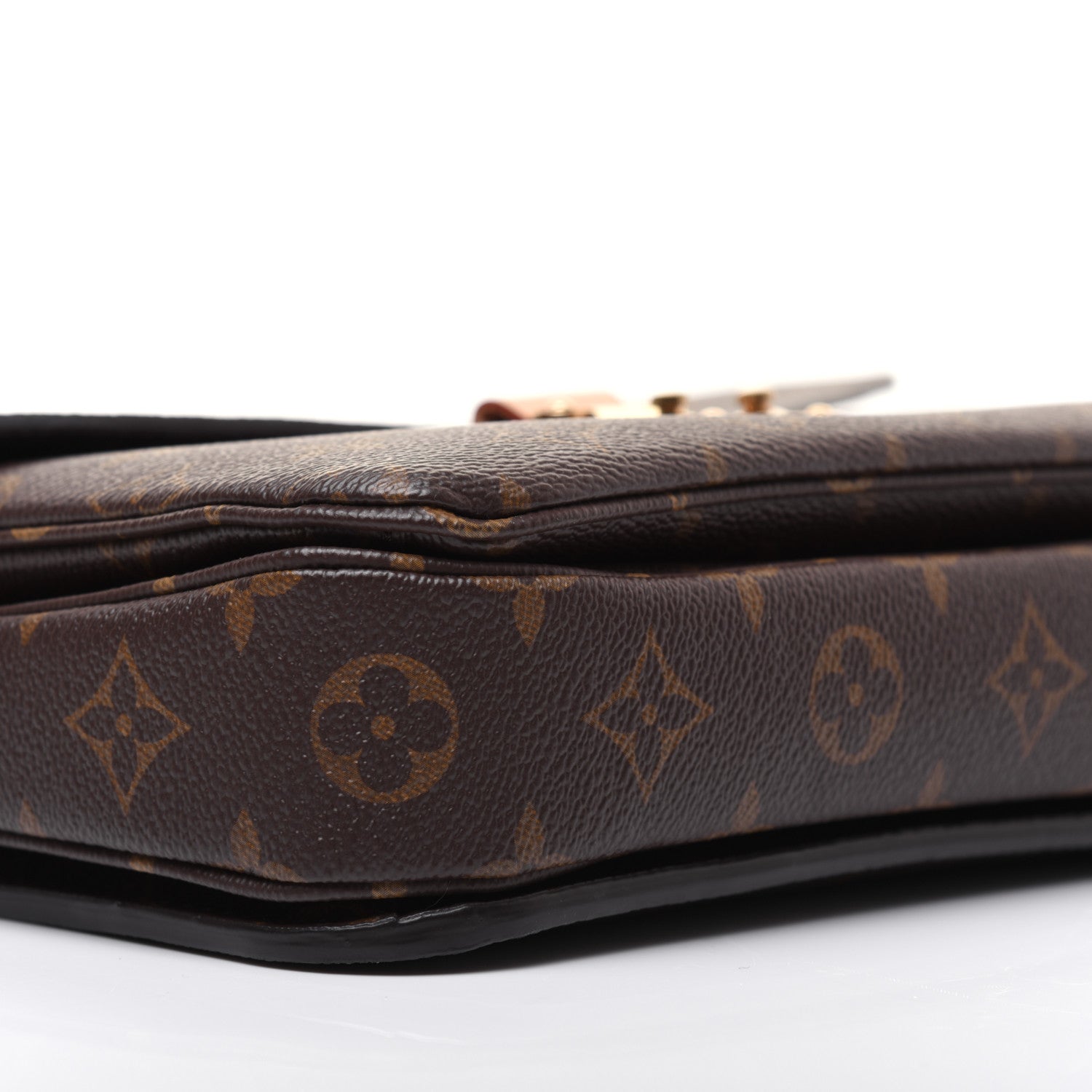Louis Vuitton Monogram Pochette Metis 6 of 20