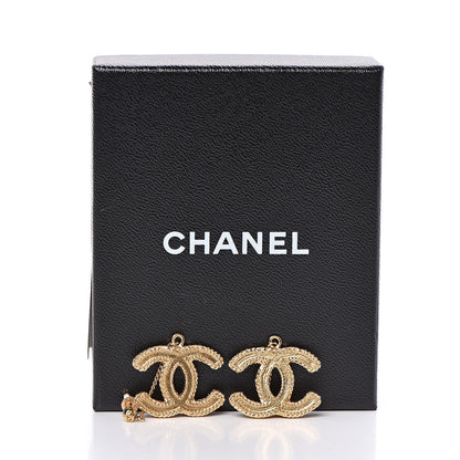 Chanel CC Drop Earrings Matte Gold 4 of 4