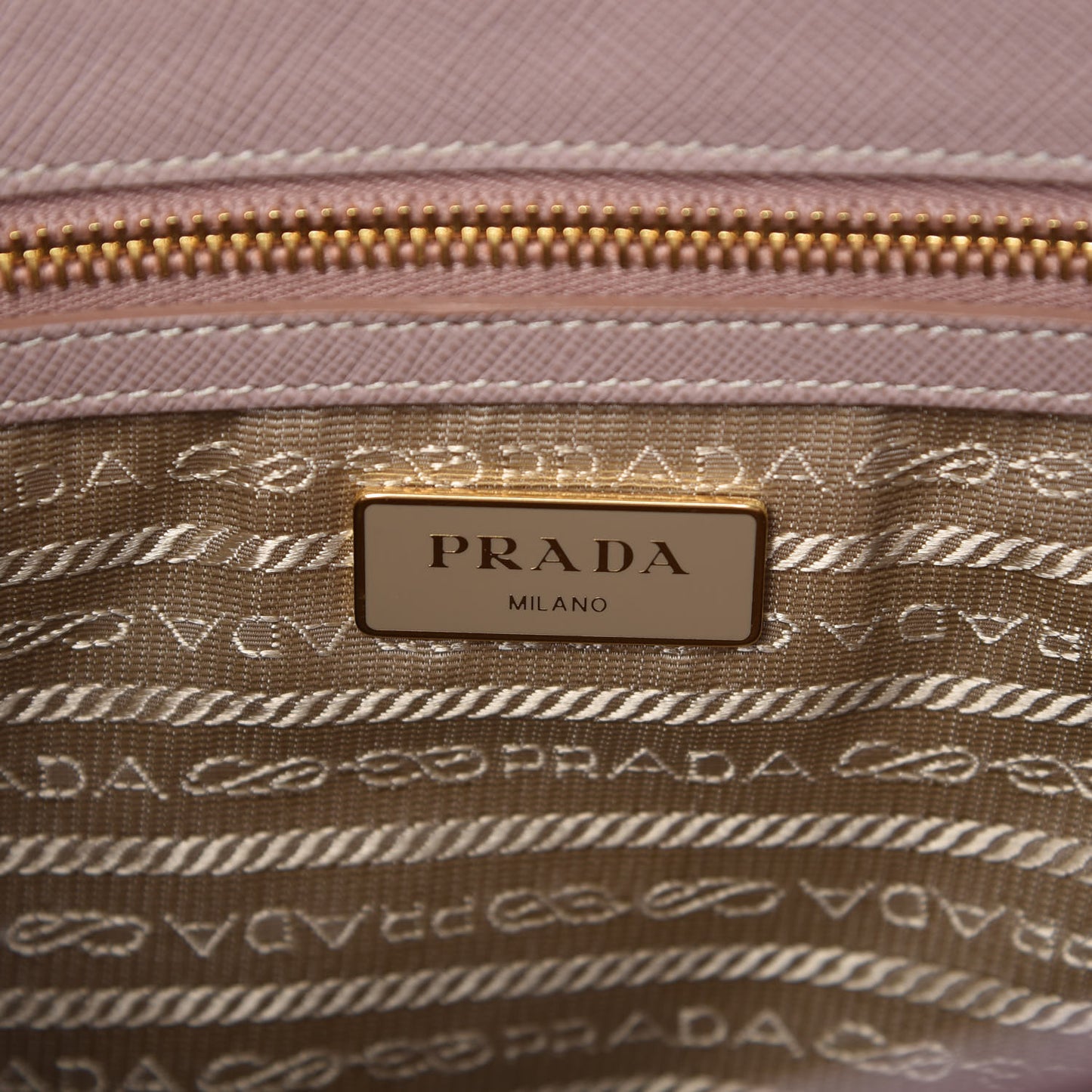 Saffiano Small Galleria Double Zip Tote Cammeo
