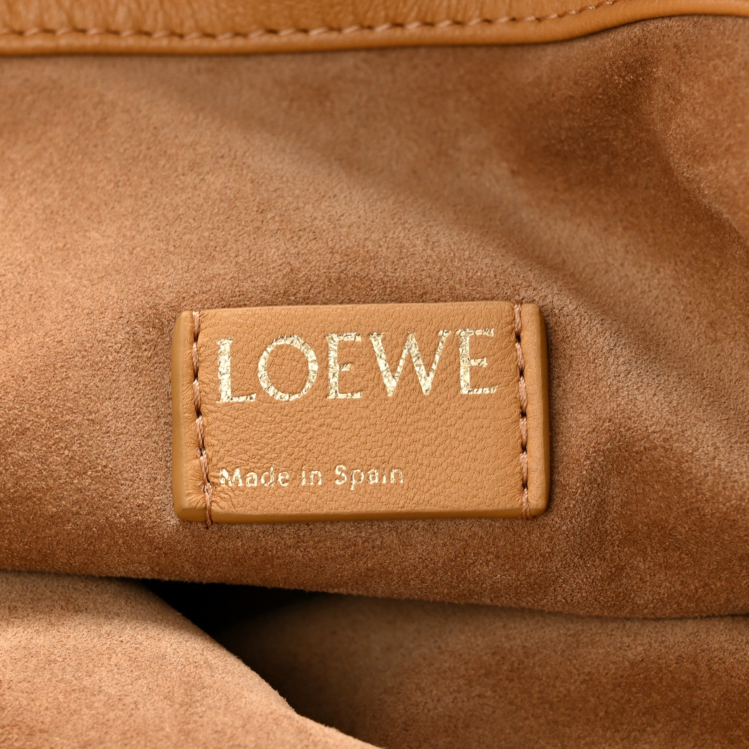 Loewe Mellow Nappa Donut Medium Chain Flamenco Knot Clutch Sahara 6 of 10
