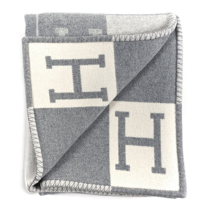 Hermes Wool Cashmere Avalon III Blanket Ecru Gris Clair 2 of 3