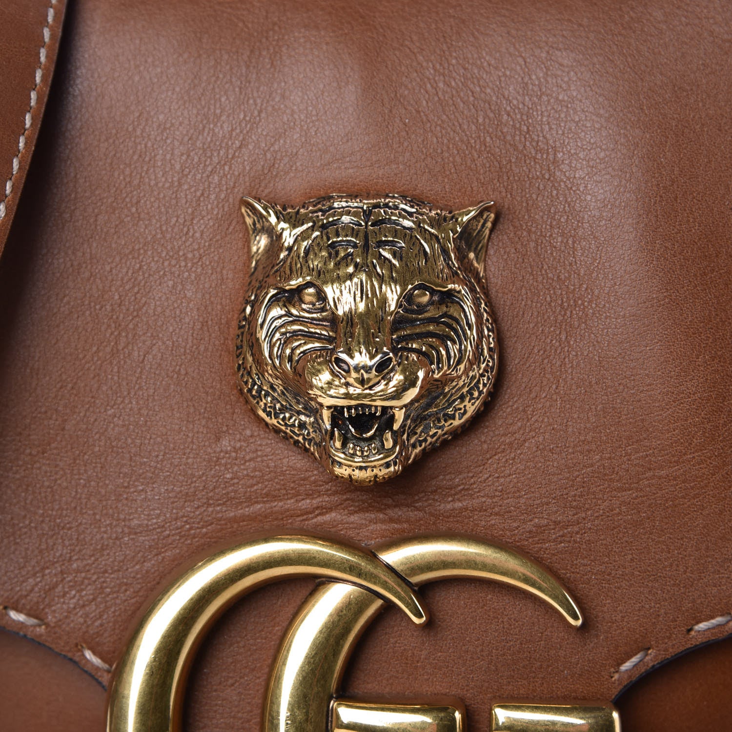 Gucci Calfskin Feline GG Marmont Flap Shoulder Bag Cuir 10 of 11