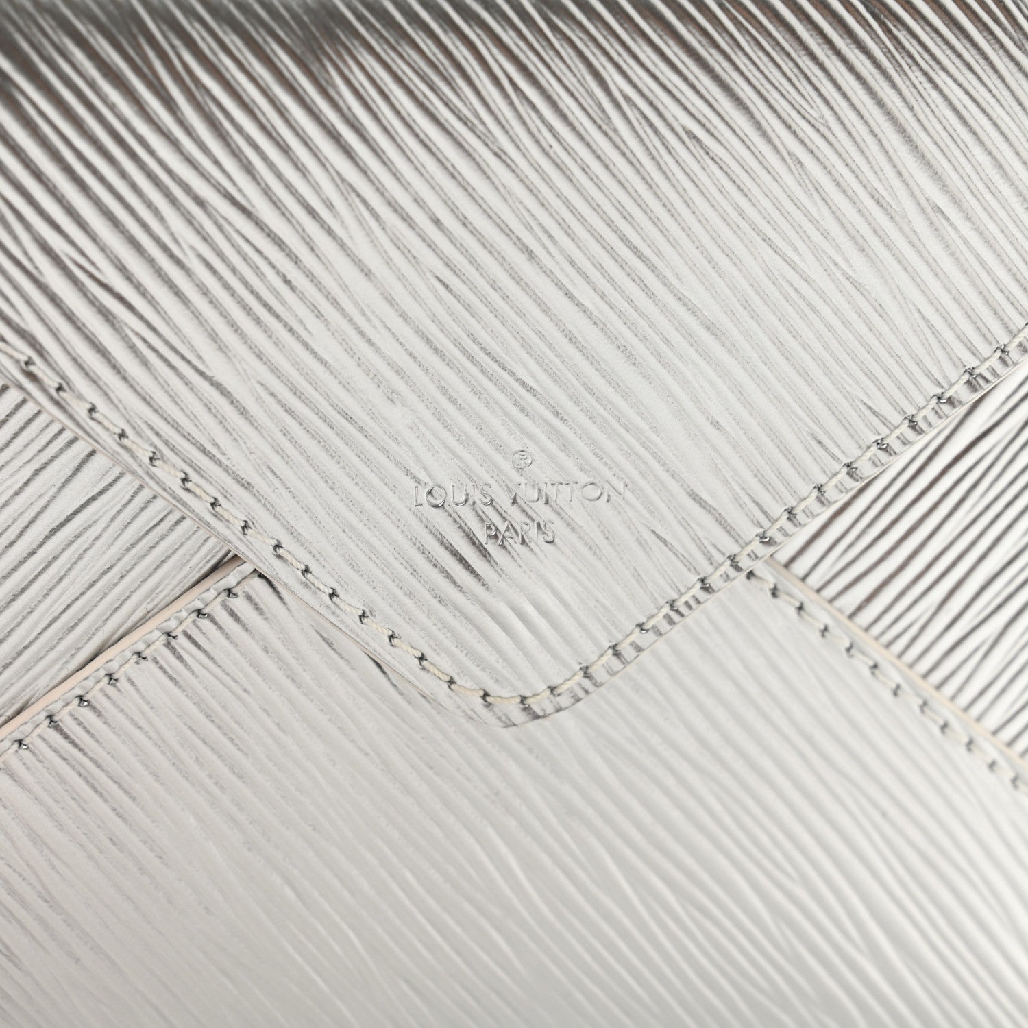 Louis Vuitton Metallic Epi Invitation Envelope Clutch Silver 6 of 6