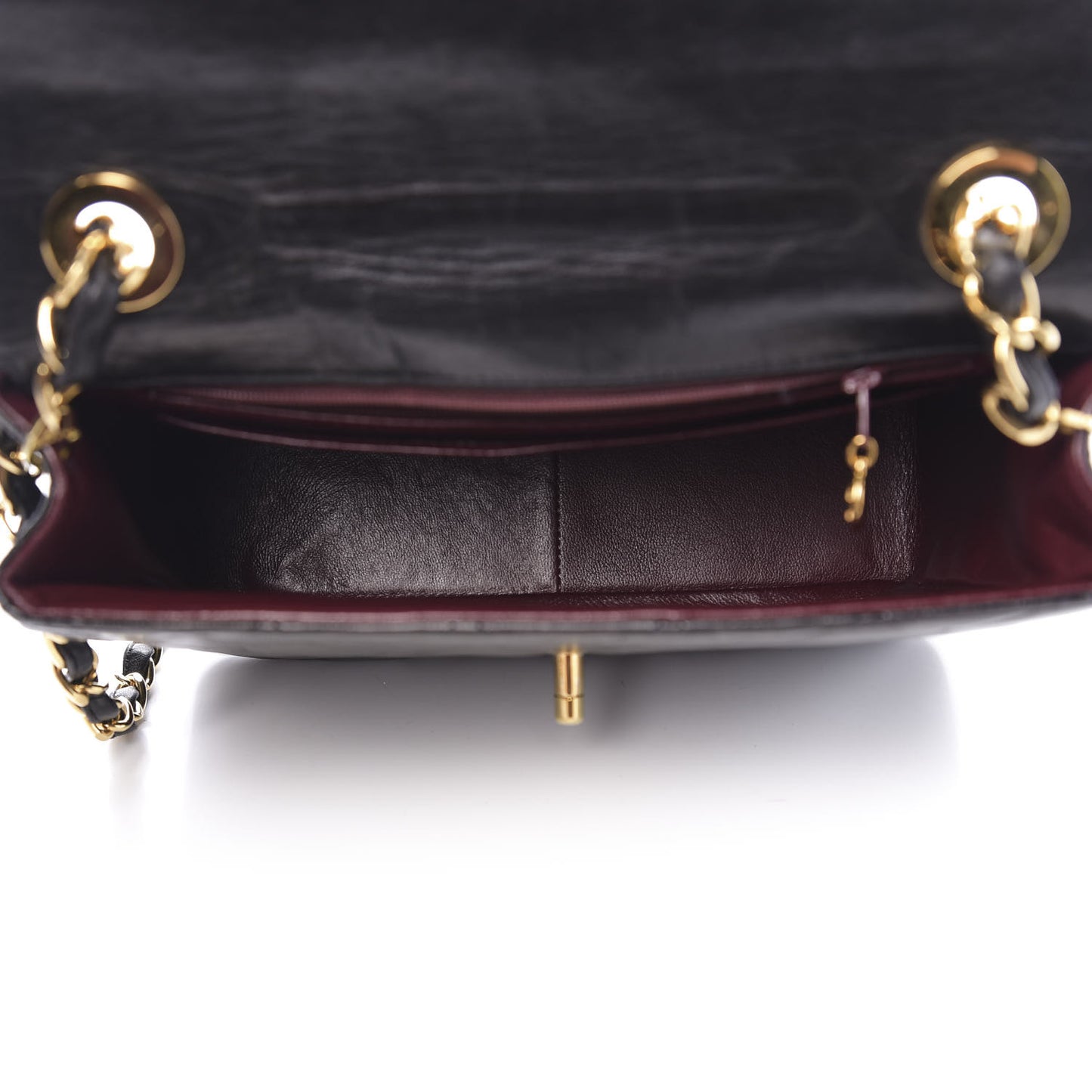 Lambskin Quilted Medium Single Flap Black