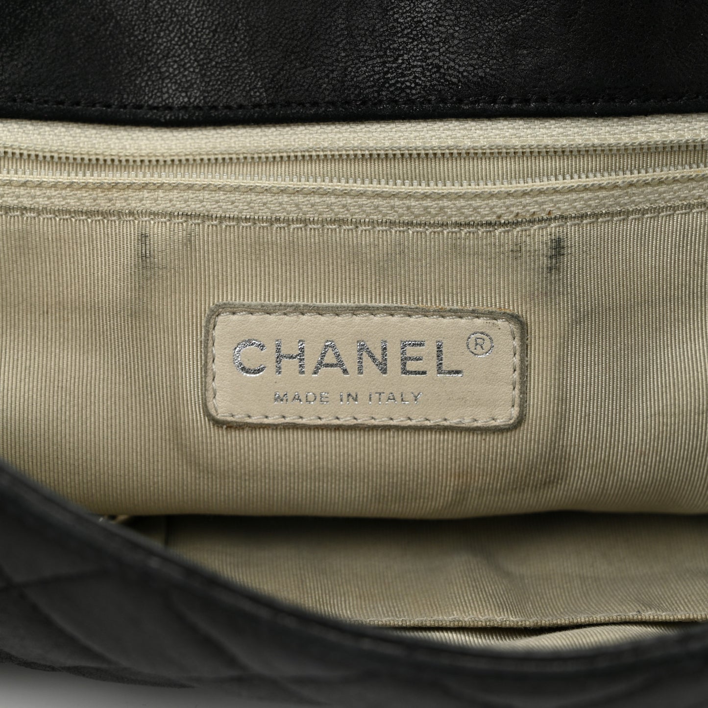 Washed Lambskin Quilted Maxi Chain Around Flap Black
