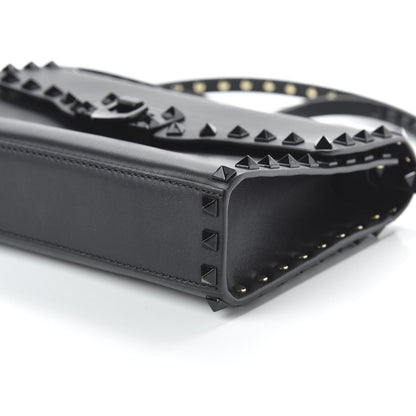 Valentino Garavani Vitello Monochrome Medium Rockstud Flip Lock Crossbody Bag Black 7 of 9