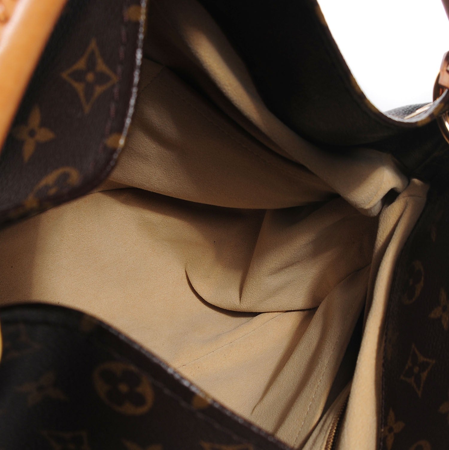 Louis Vuitton Monogram Artsy MM 5 of 7