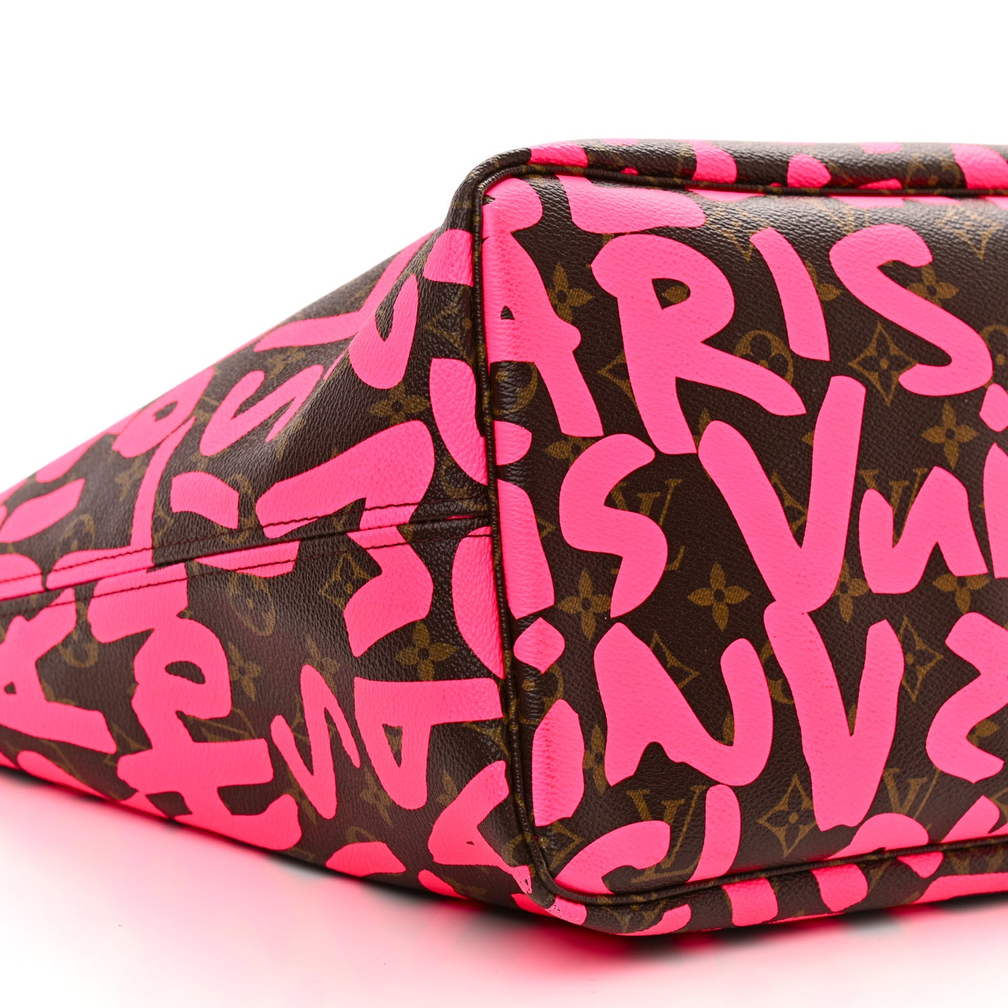 Monogram Graffiti Neverfull GM Fuchsia