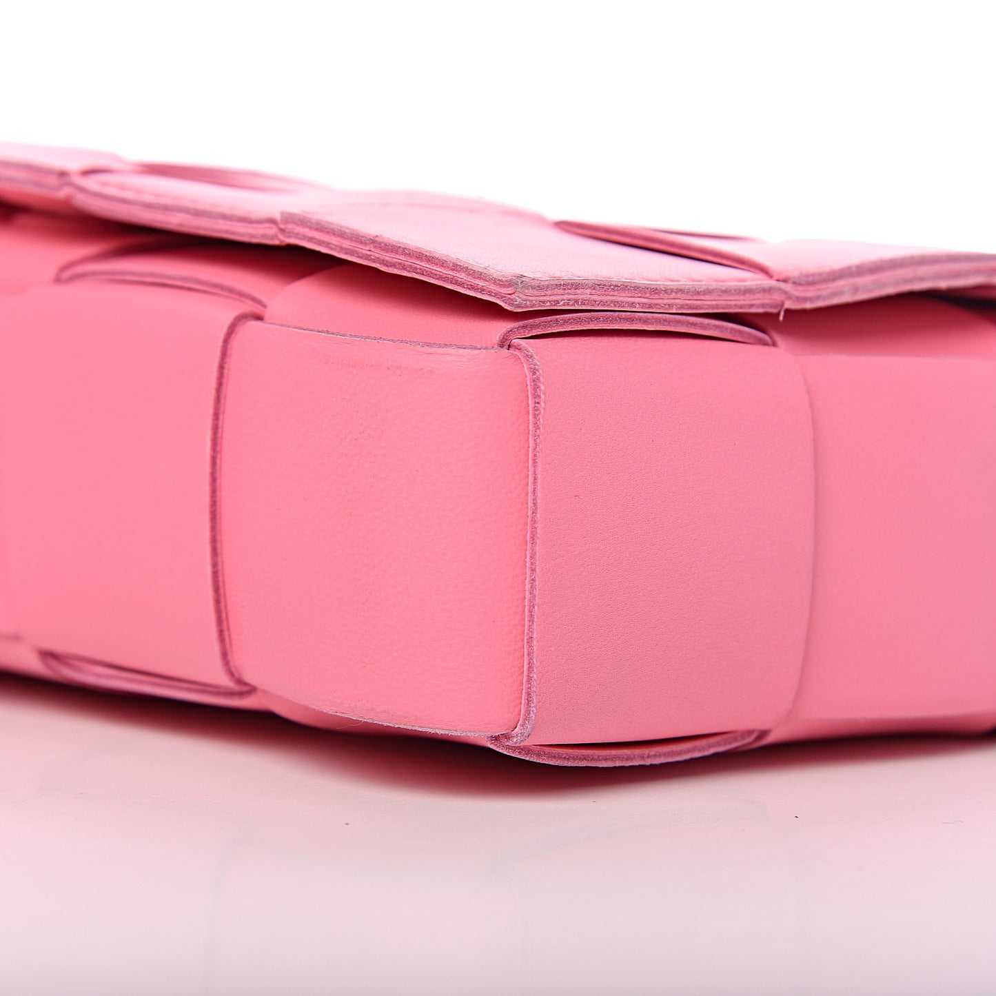 Nappa Maxi Intreccio Cassette Bag Rosa