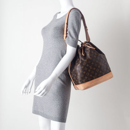 Louis Vuitton Monogram Noe 2 of 11