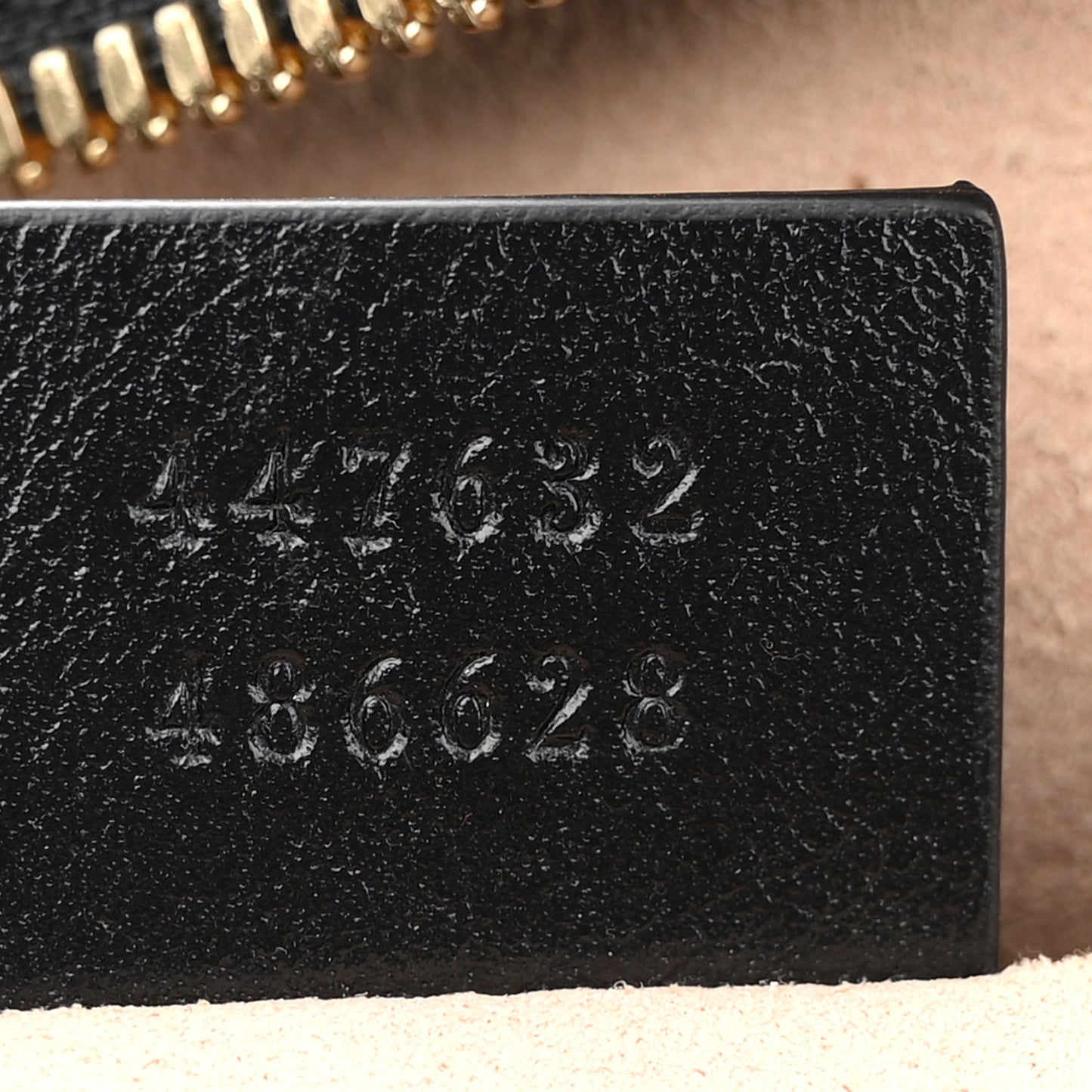 Monogram Matelasse Diagonal Small GG Marmont Chain Shoulder Bag Beige Black