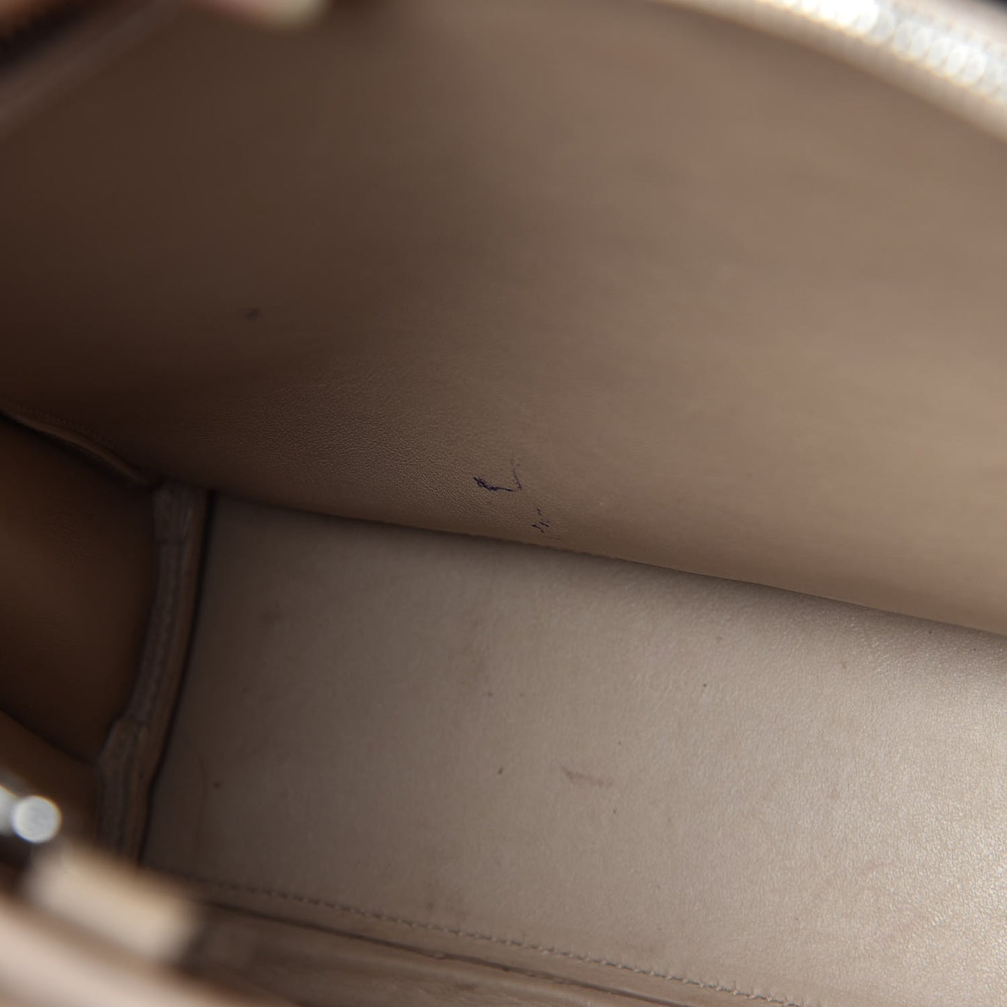 Grained Calfskin Small Sac De Jour Nude Powder