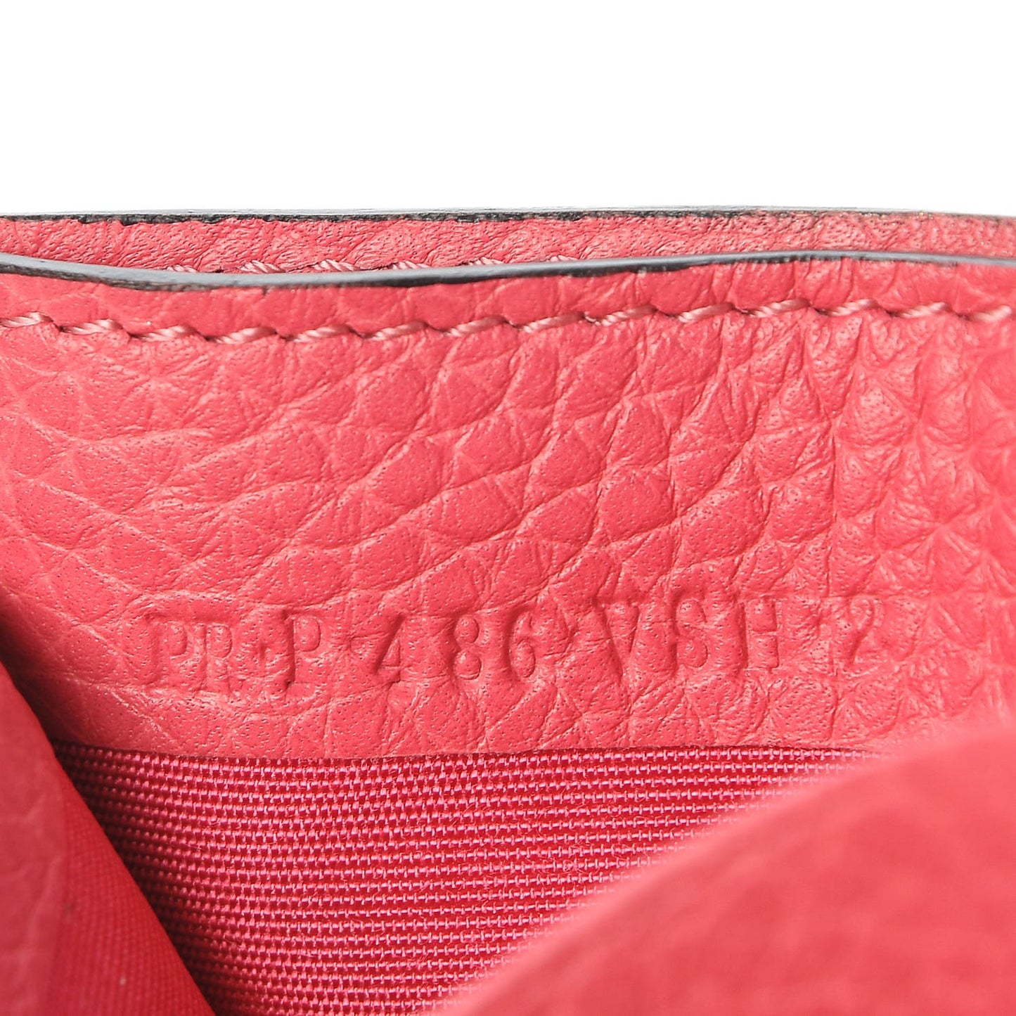 Pebbled Calfskin Rockstud Card Holder Shadow Pink