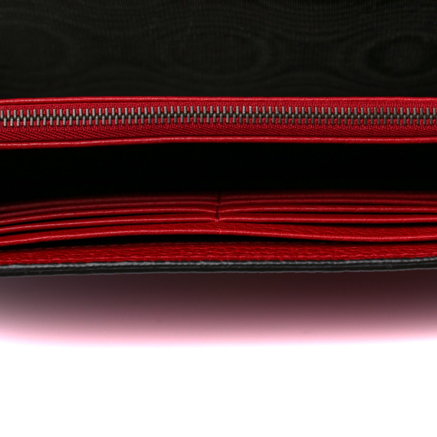 Calfskin GG Marmont Chain Wallet Vulcanic Red