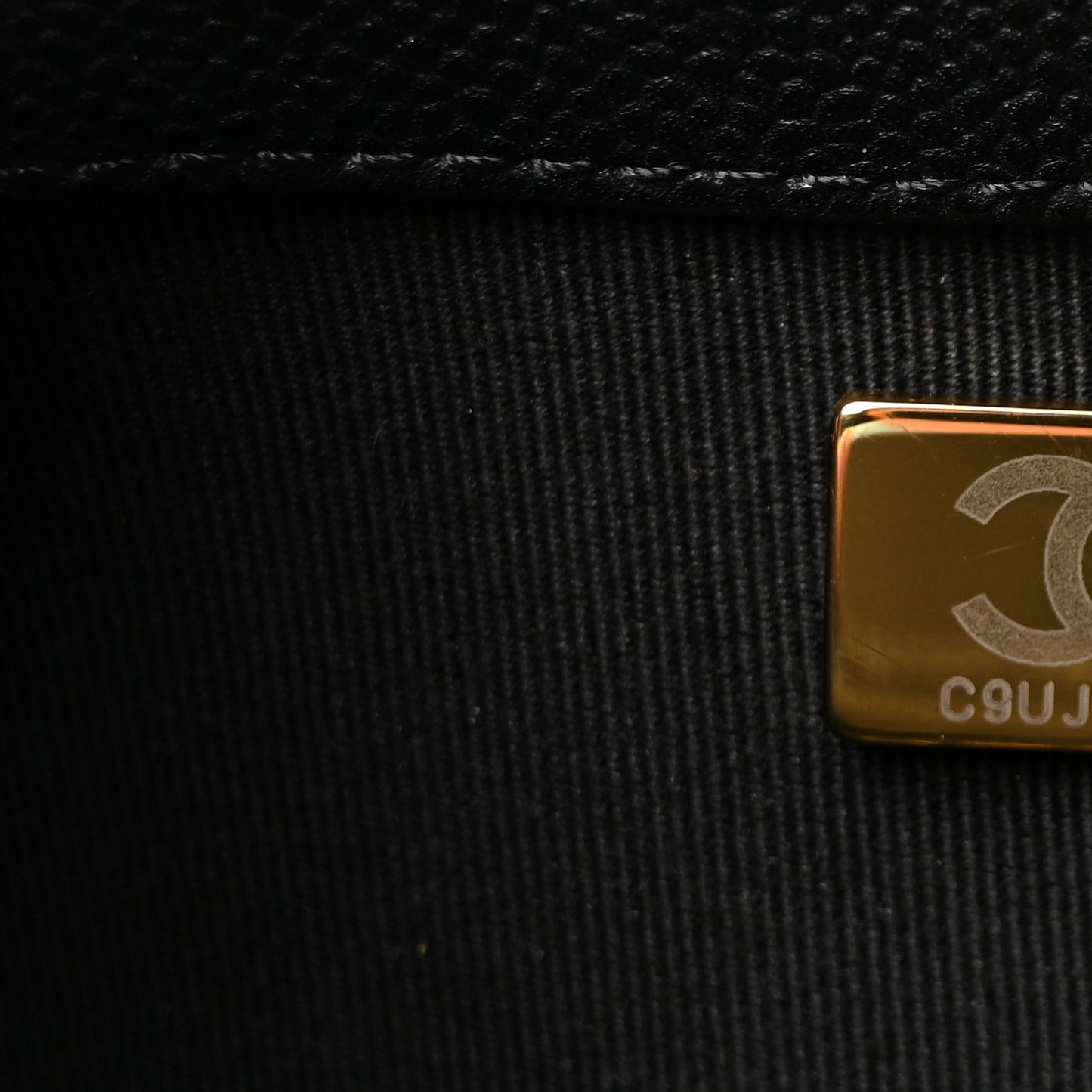 Caviar Quilted Mini Messenger Flap Black