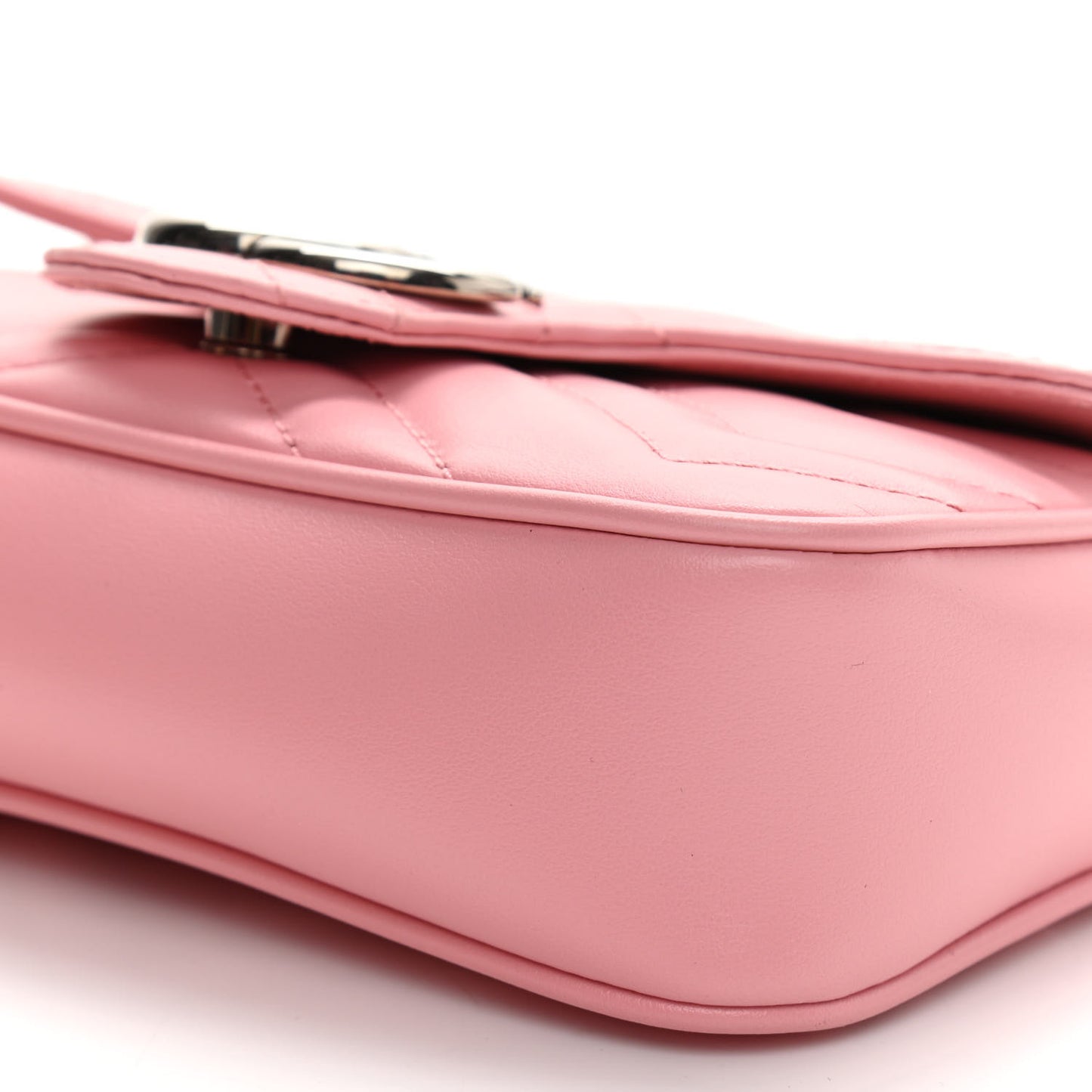Calfskin Matelasse Super Mini GG Marmont Shoulder Bag Wild Rose
