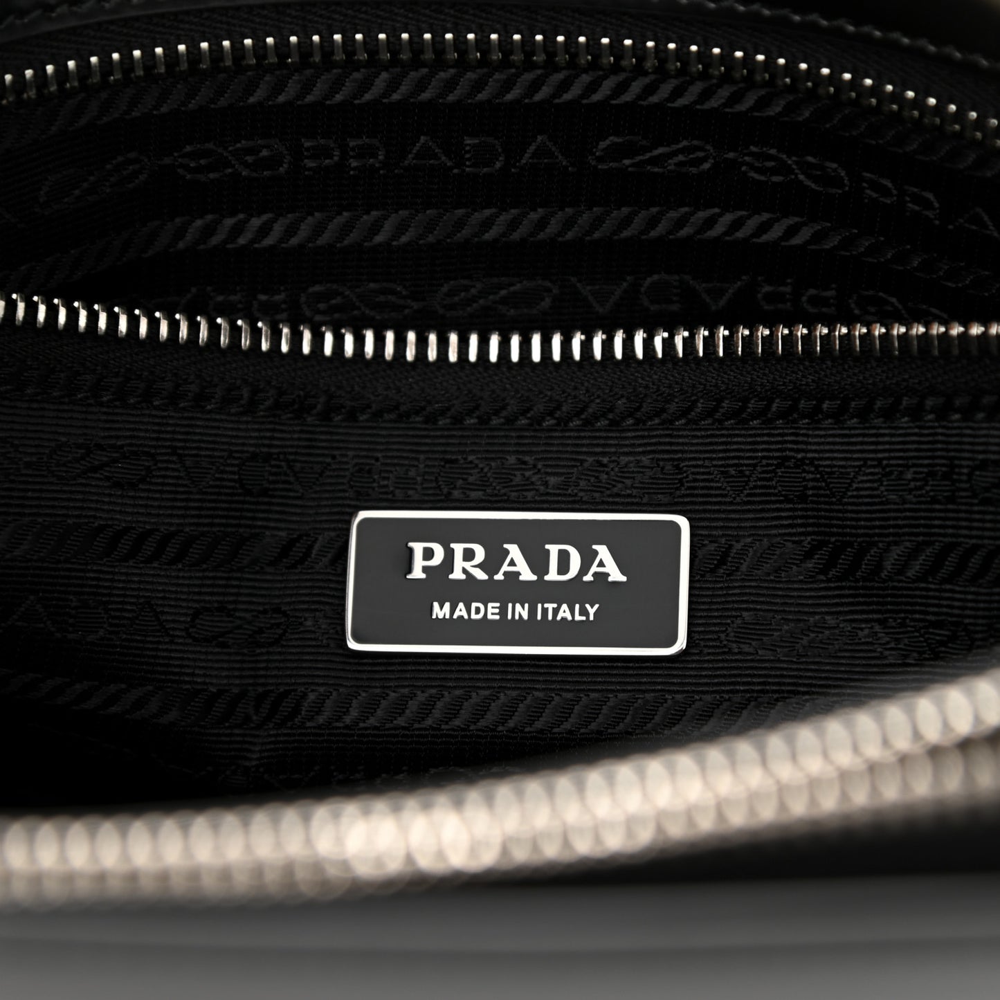Spazzolato Medium Re-Edition 1995 Double Handle Handbag Black