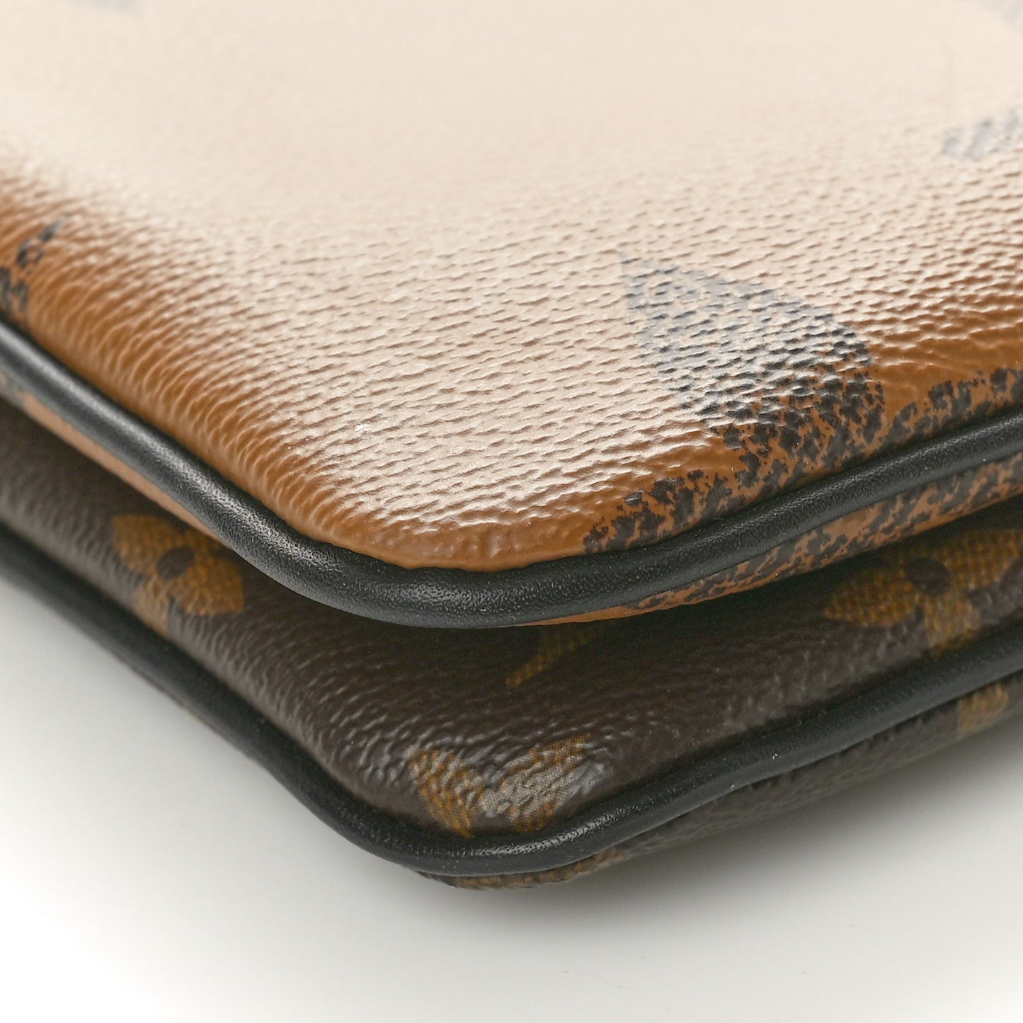 Reverse Monogram Giant Double Zip Pochette