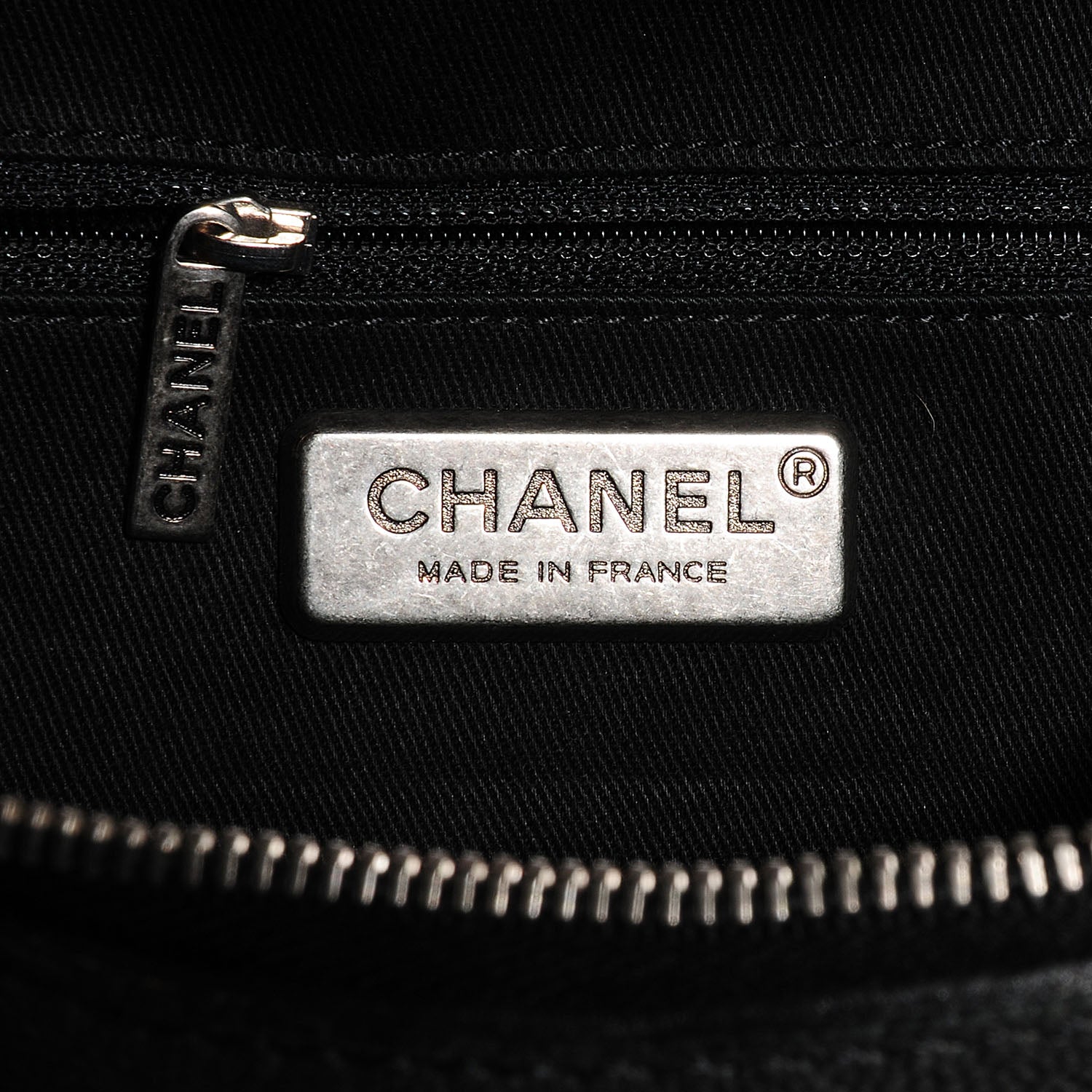 Chanel Caviar Large Outdoor Hobo Black 6 of 7