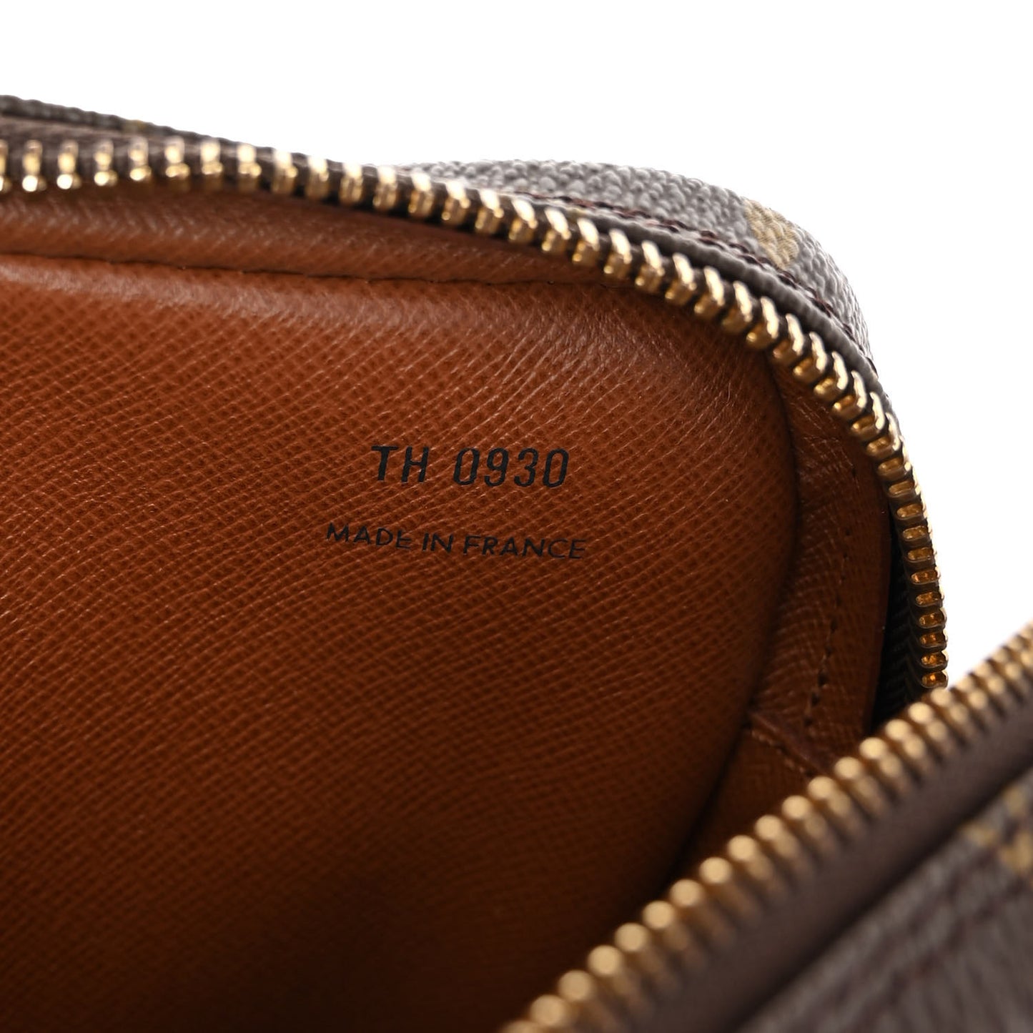 Monogram Pochette Marly Dragonne 22