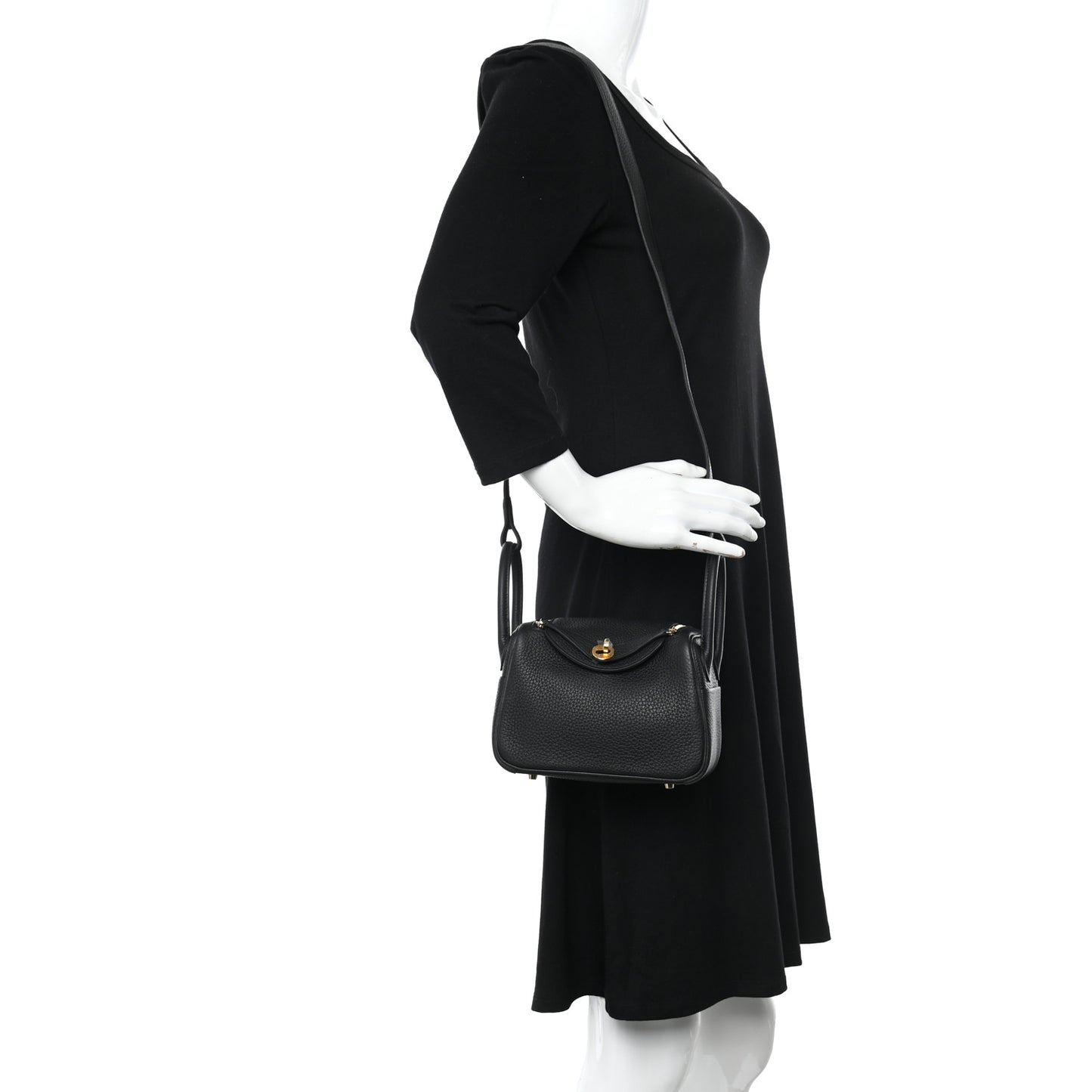 Taurillon Clemence Mini Lindy 20 Black
