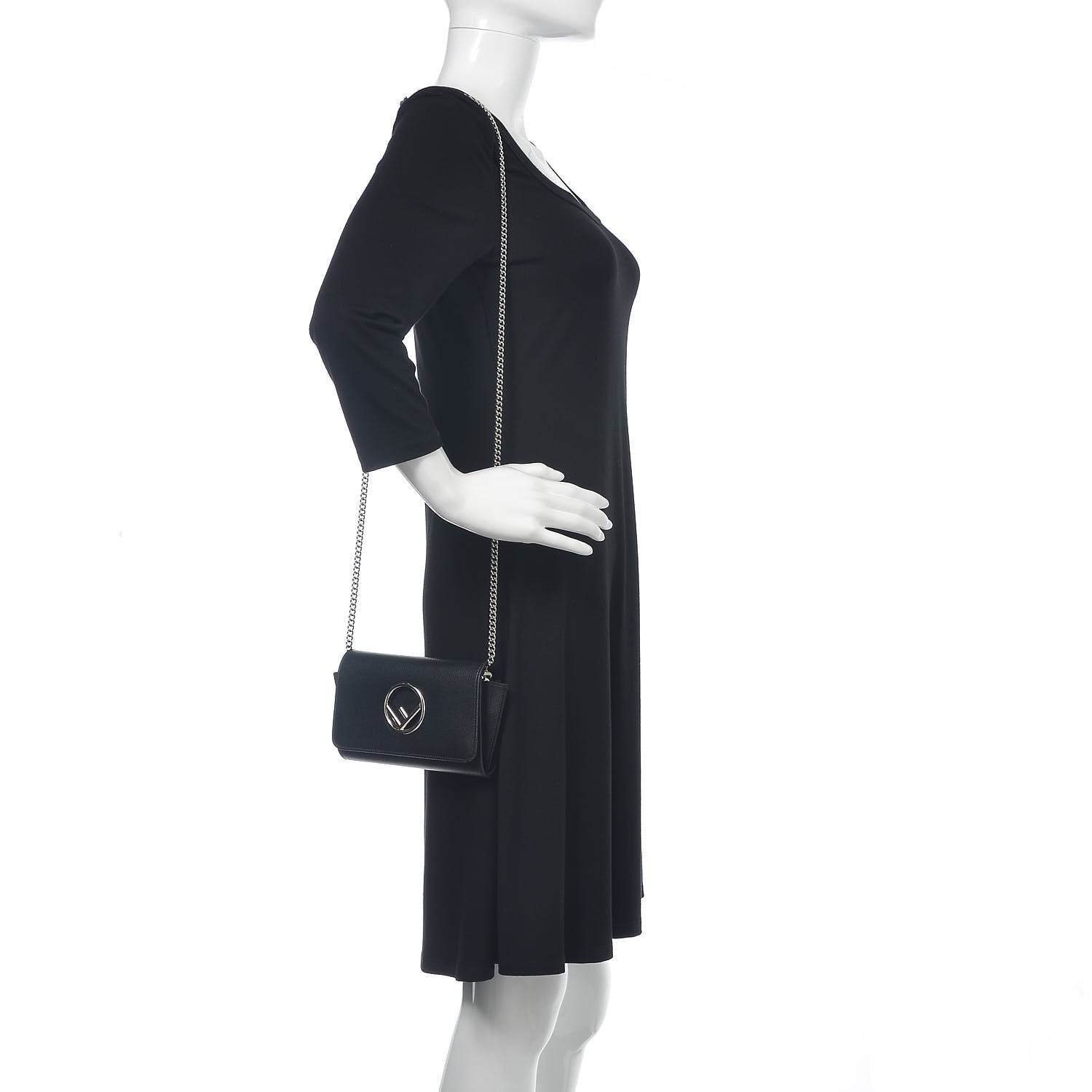 Fendi Vitello Cruise F is Fendi Wallet on Chain Black 2 of 11