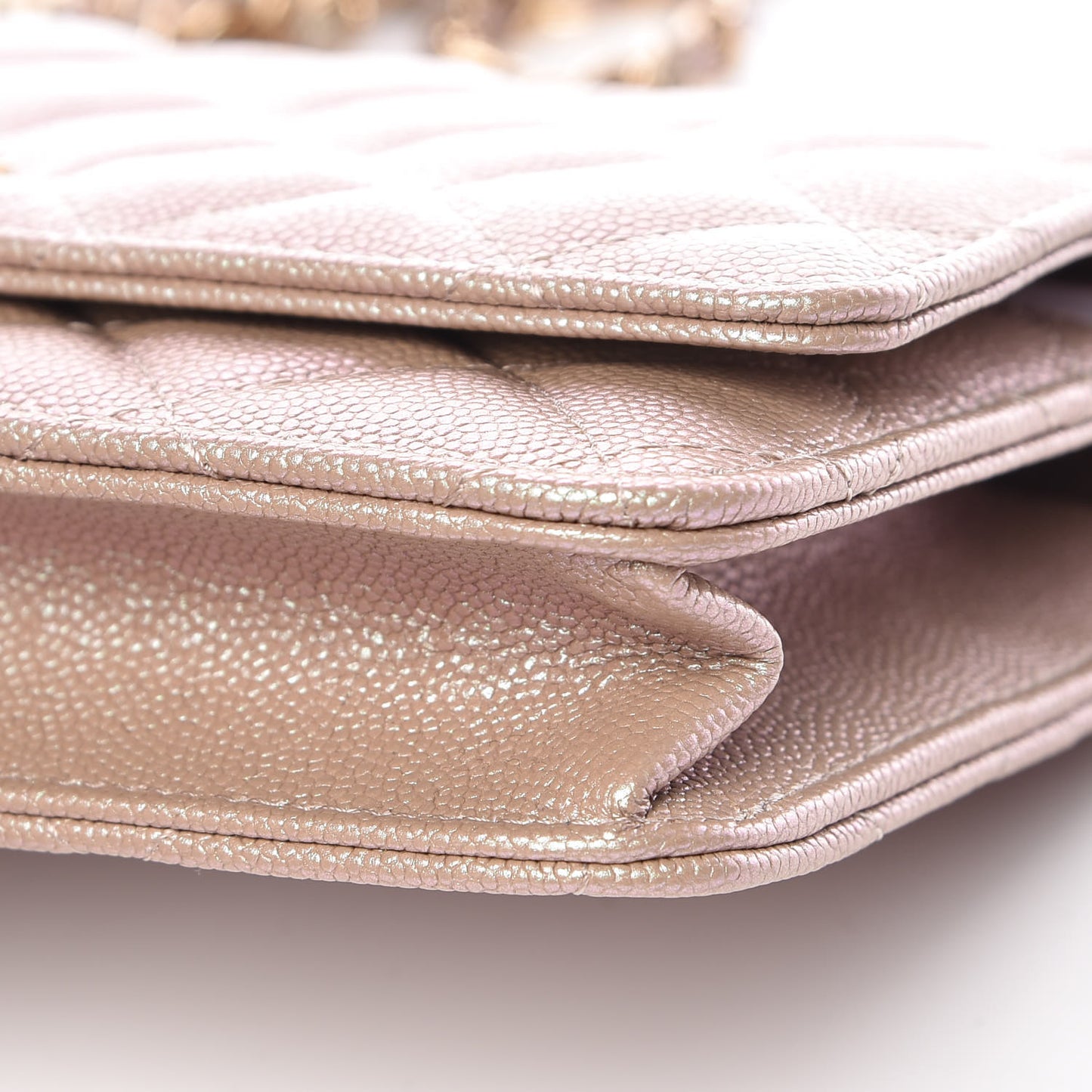 Iridescent Caviar Quilted Wallet On Chain WOC Beige