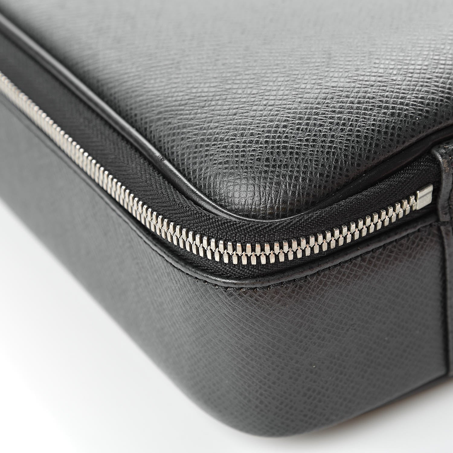 Louis Vuitton Taiga Odessa Briefcase Ardoise 12 of 12